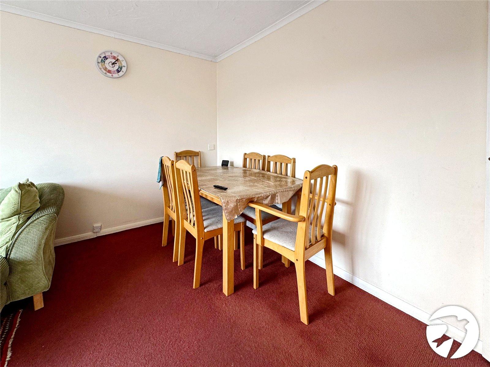 2 bedroom property for sale in Maidstone | Robinson Michael & Jackson