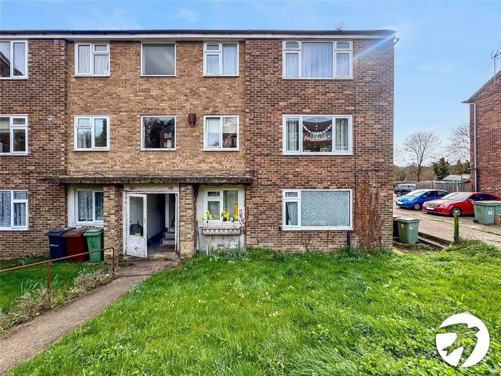 2 bedroom property for sale in Maidstone | Robinson Michael & Jackson