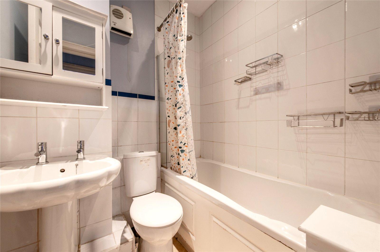 1 bedroom property for sale in Maidstone | Robinson Michael & Jackson