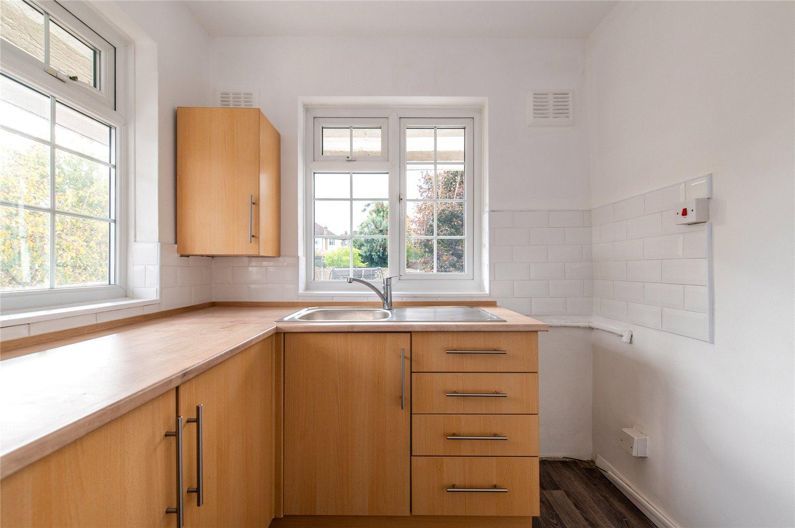 2 bedroom property for sale in Penenden Heath | Robinson Michael & Jackson