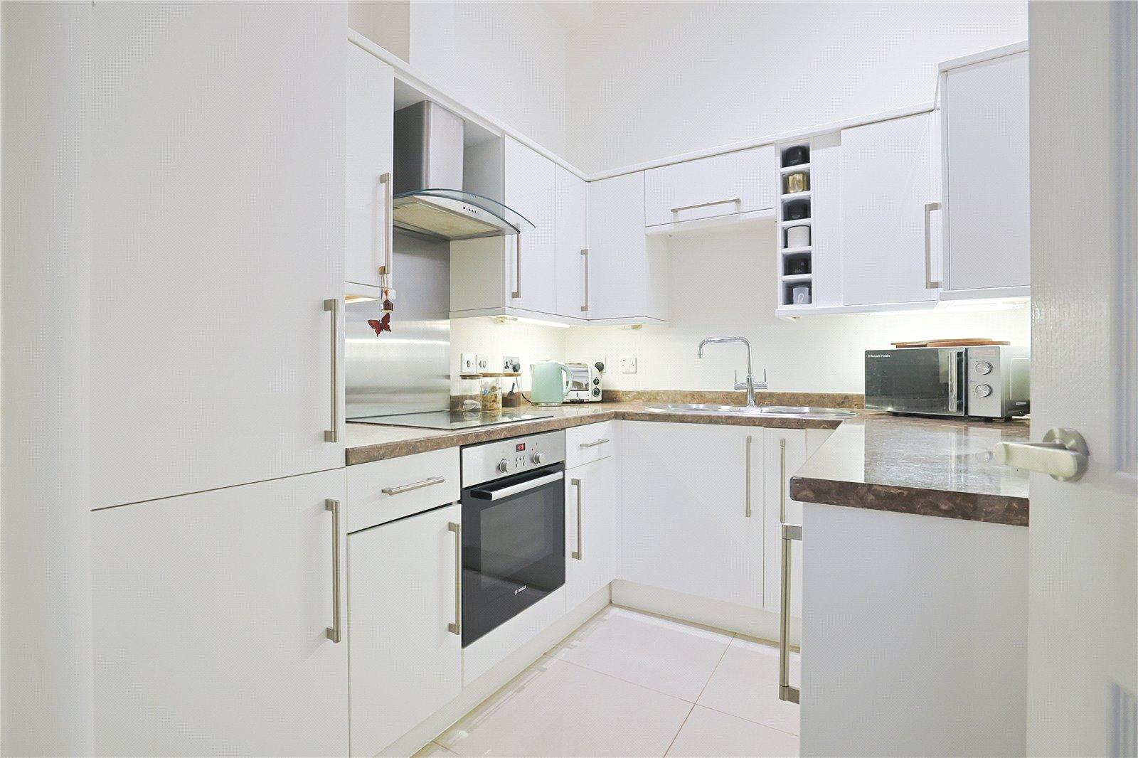 2 bedroom property for sale in Fennel Close | Robinson Michael & Jackson