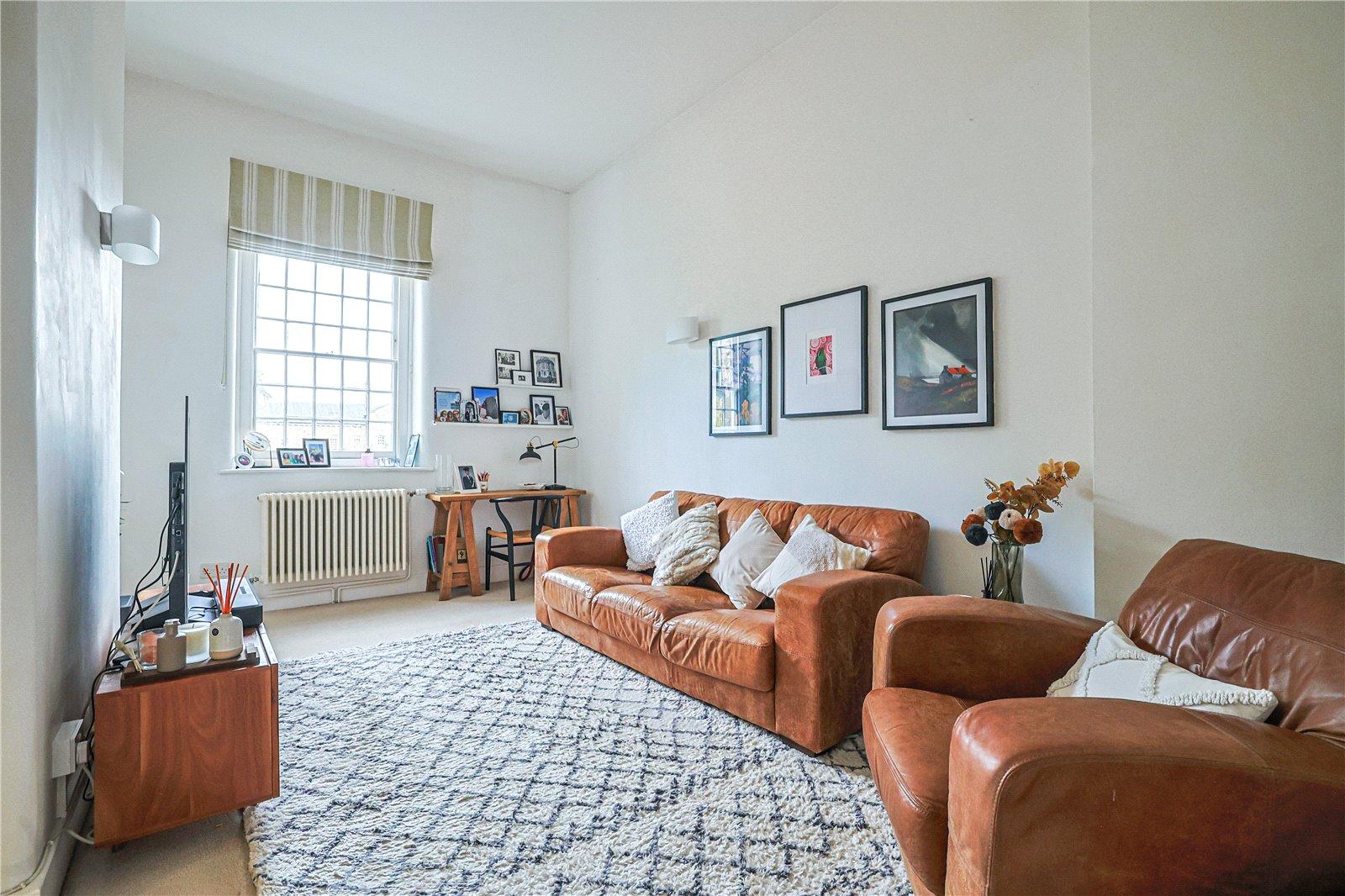 2 bedroom property for sale in Fennel Close | Robinson Michael & Jackson
