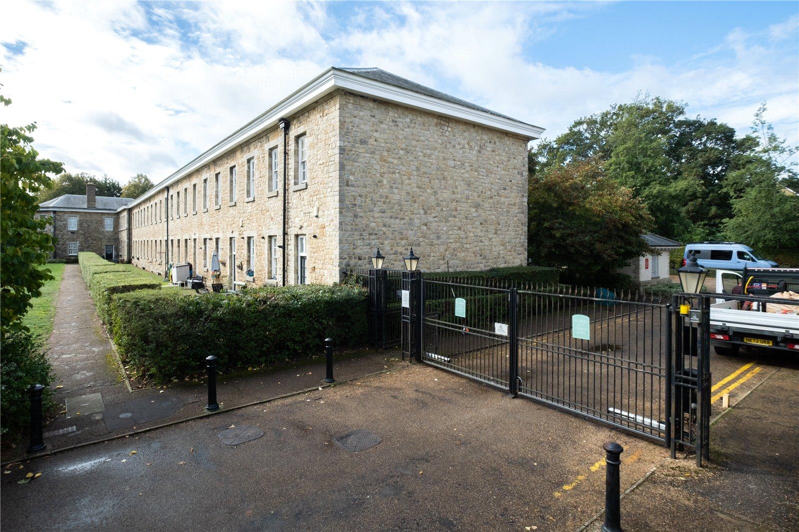 2 bedroom property for sale in Fennel Close | Robinson Michael & Jackson