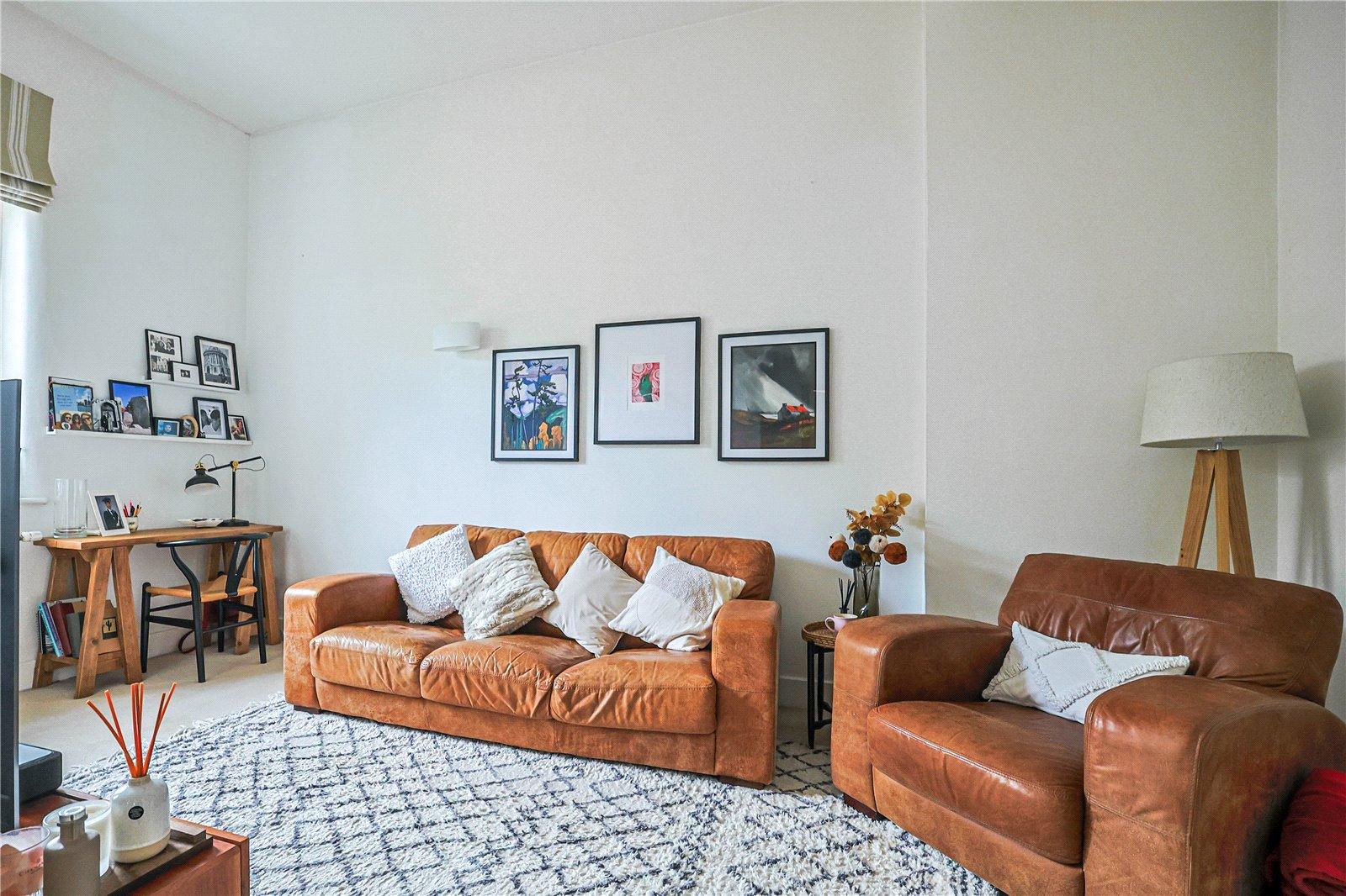 2 bedroom property for sale in Fennel Close | Robinson Michael & Jackson