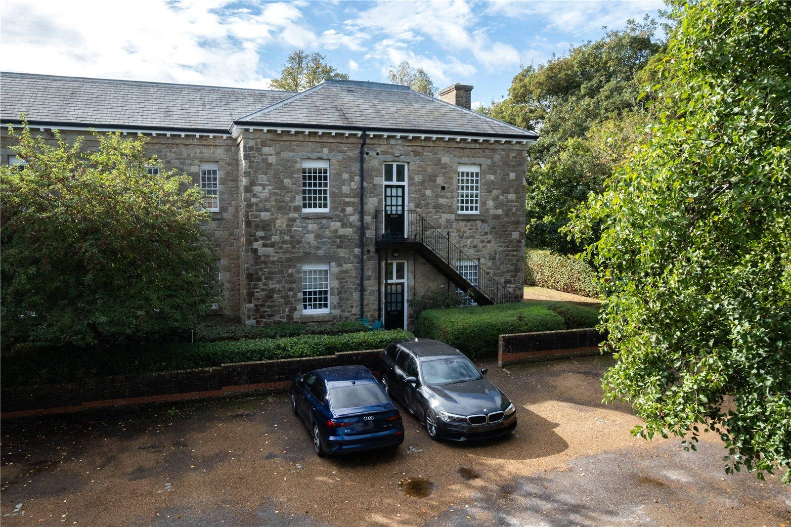 2 bedroom property for sale in Fennel Close | Robinson Michael & Jackson