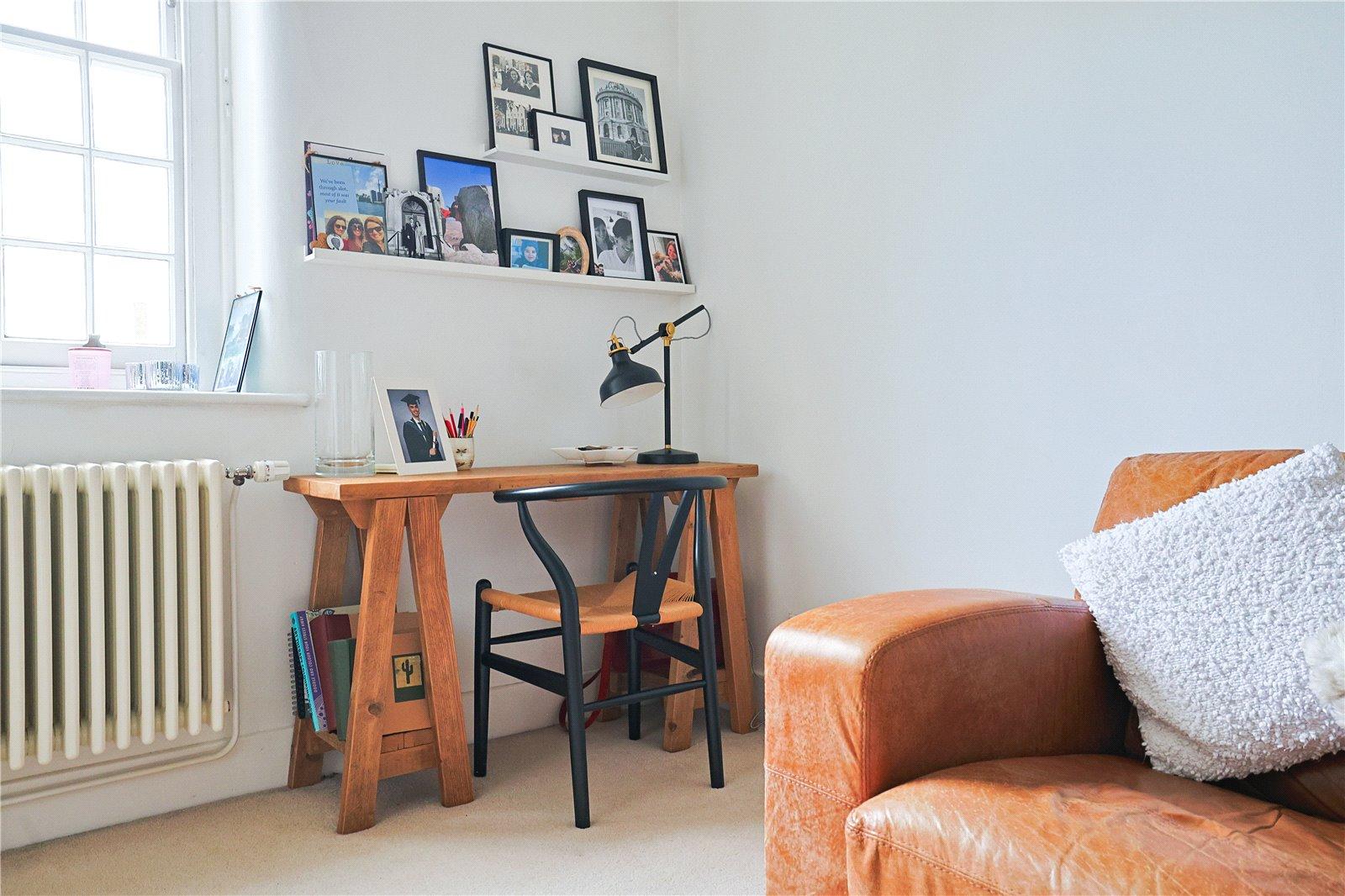 2 bedroom property for sale in Fennel Close | Robinson Michael & Jackson
