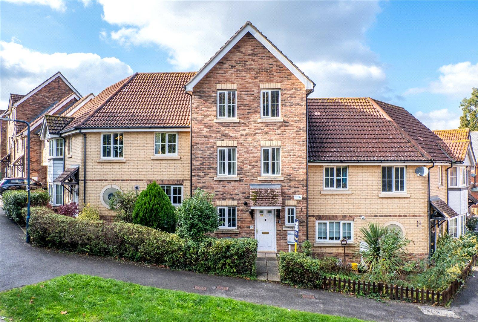 4 bedroom property for sale in Tovil | Robinson Michael & Jackson