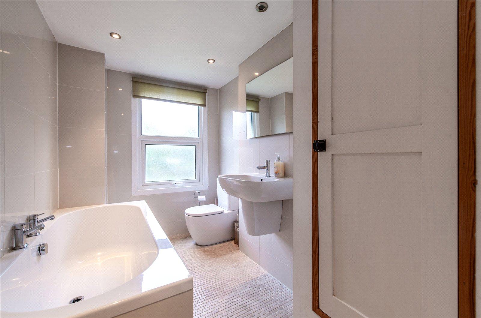 2 bedroom house for sale in Maidstone | Robinson Michael & Jackson