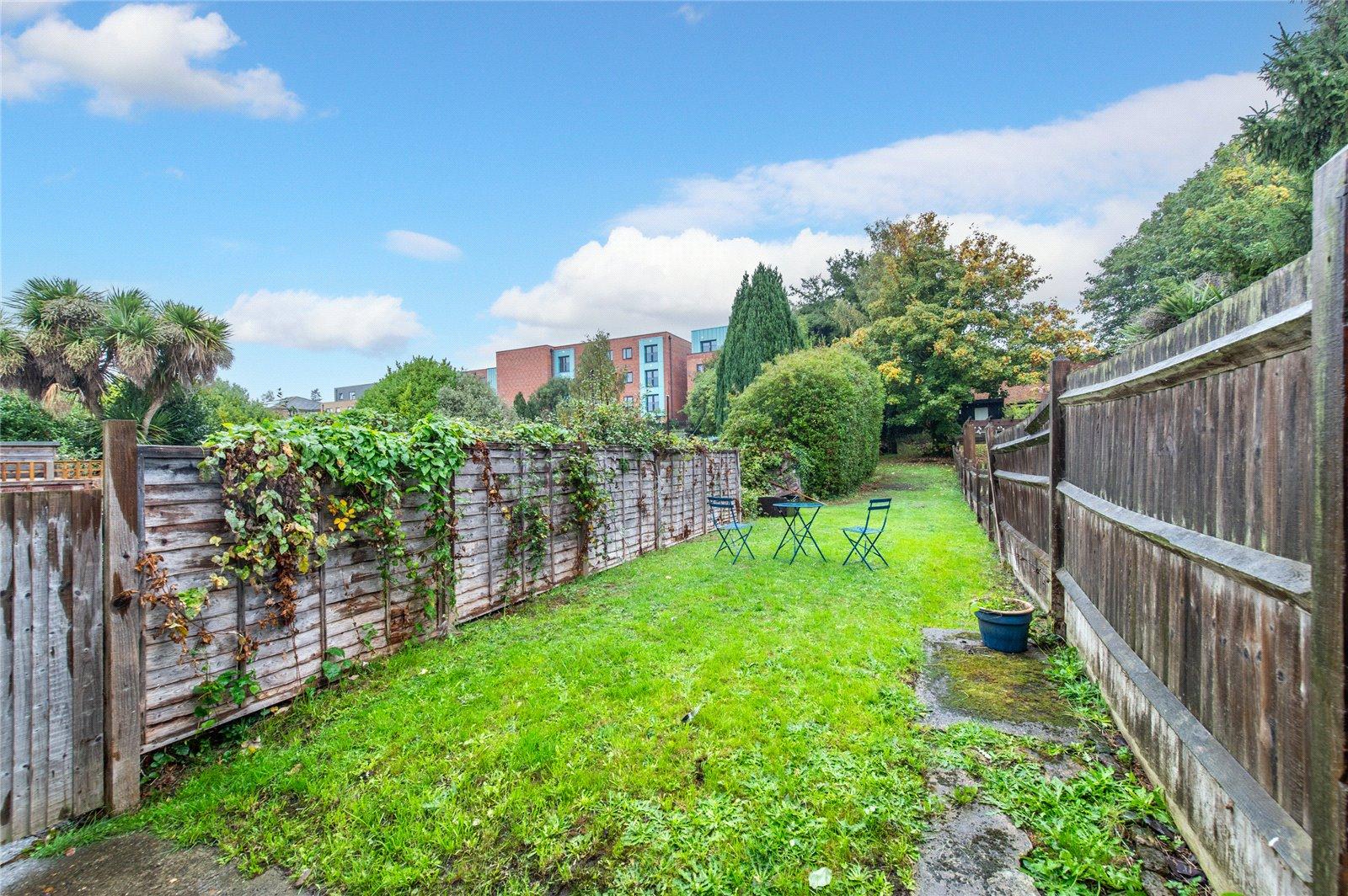 2 bedroom house for sale in Maidstone | Robinson Michael & Jackson