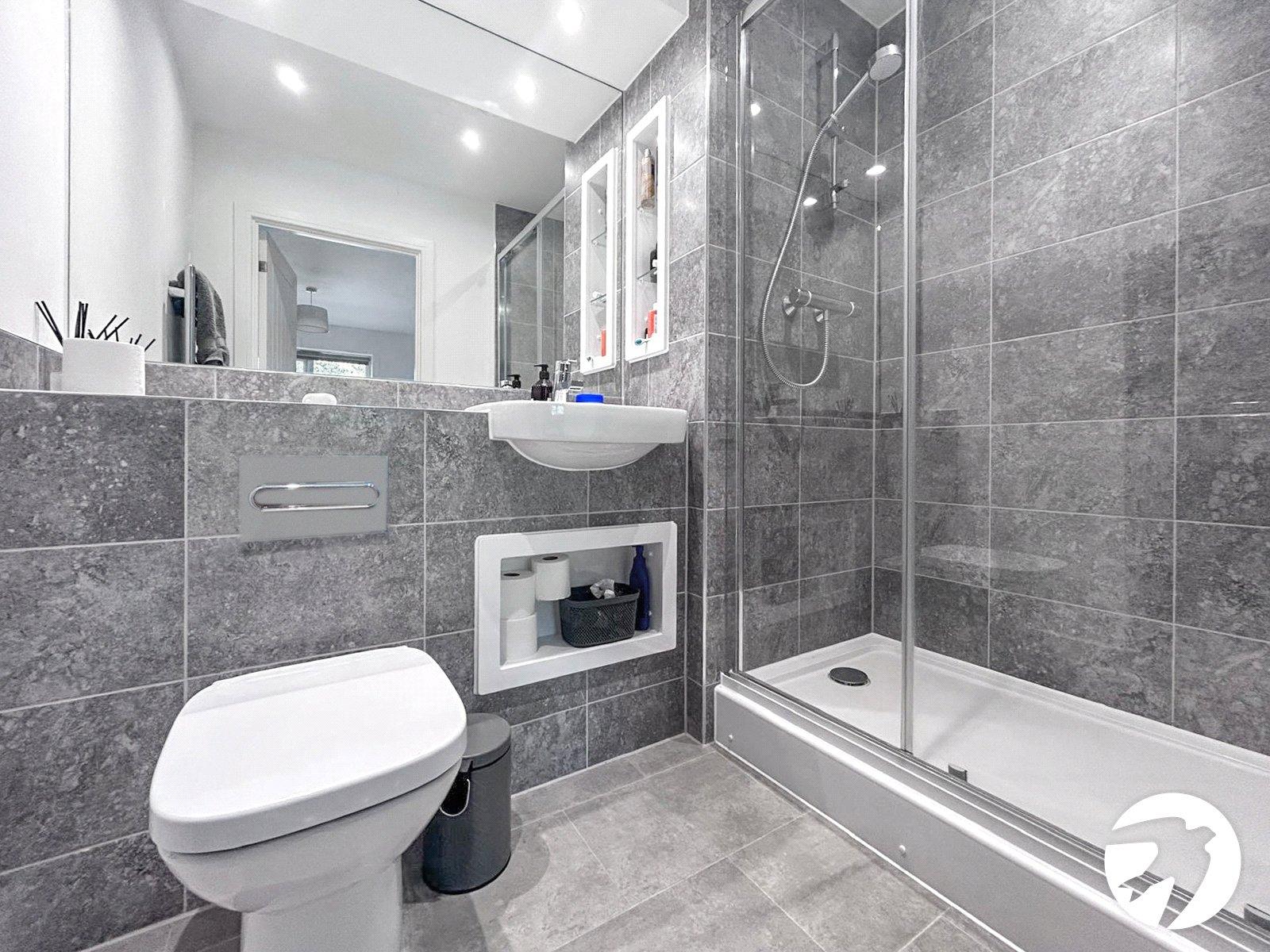 2 bedroom property to rent in Kings Hill | Robinson Michael & Jackson