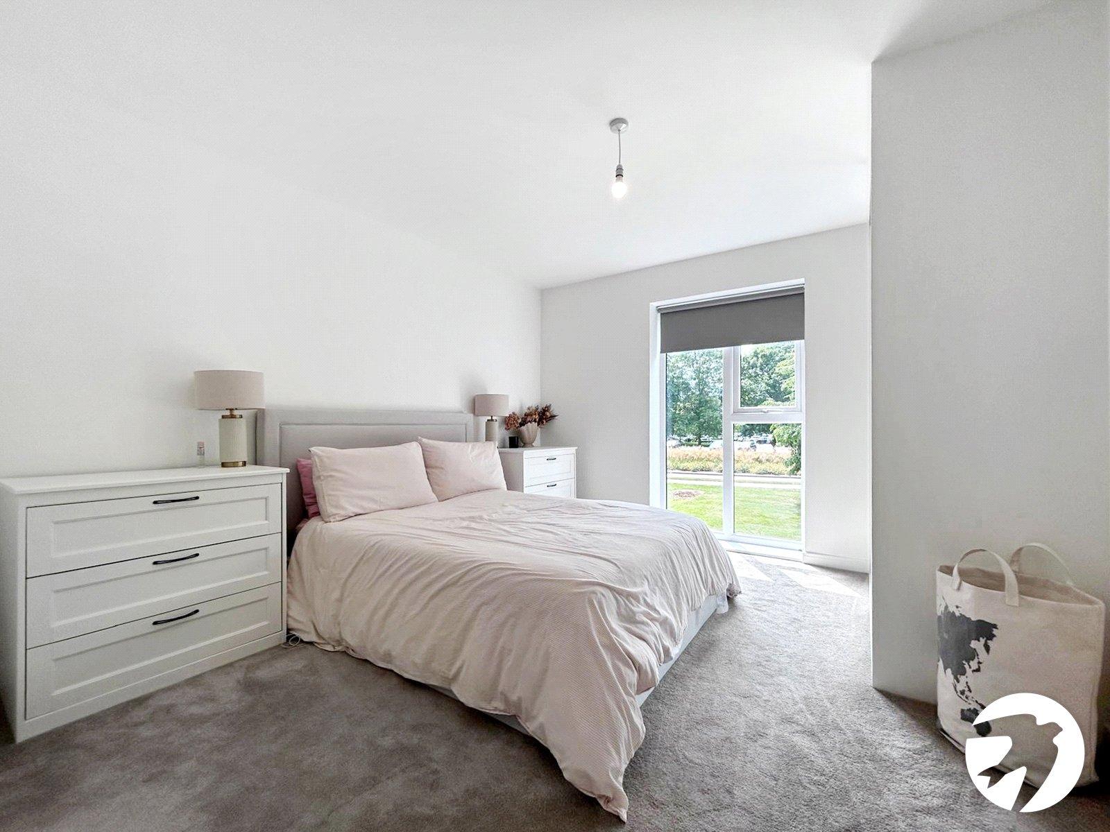 2 bedroom property to rent in Kings Hill | Robinson Michael & Jackson