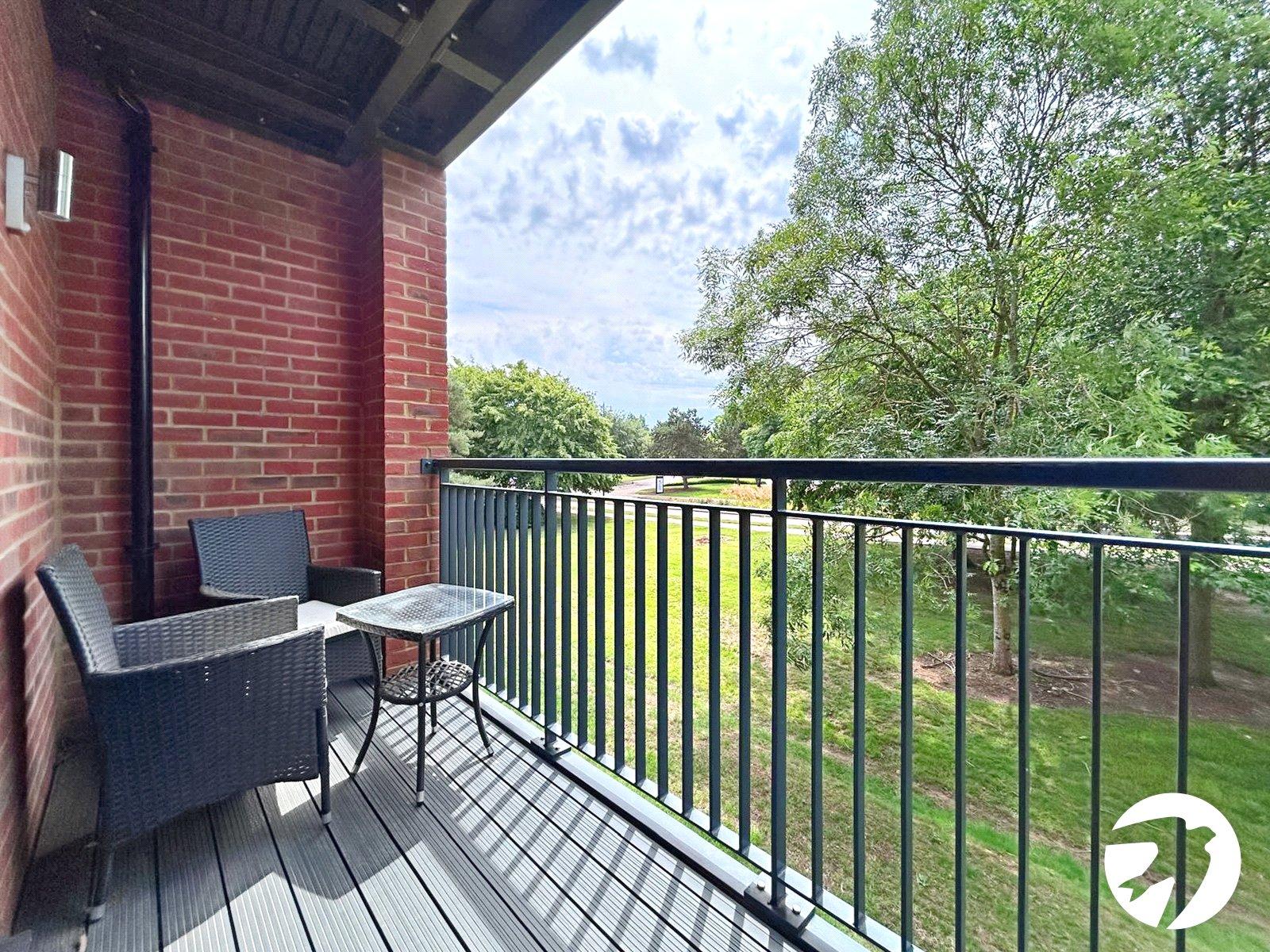 2 bedroom property to rent in Kings Hill | Robinson Michael & Jackson