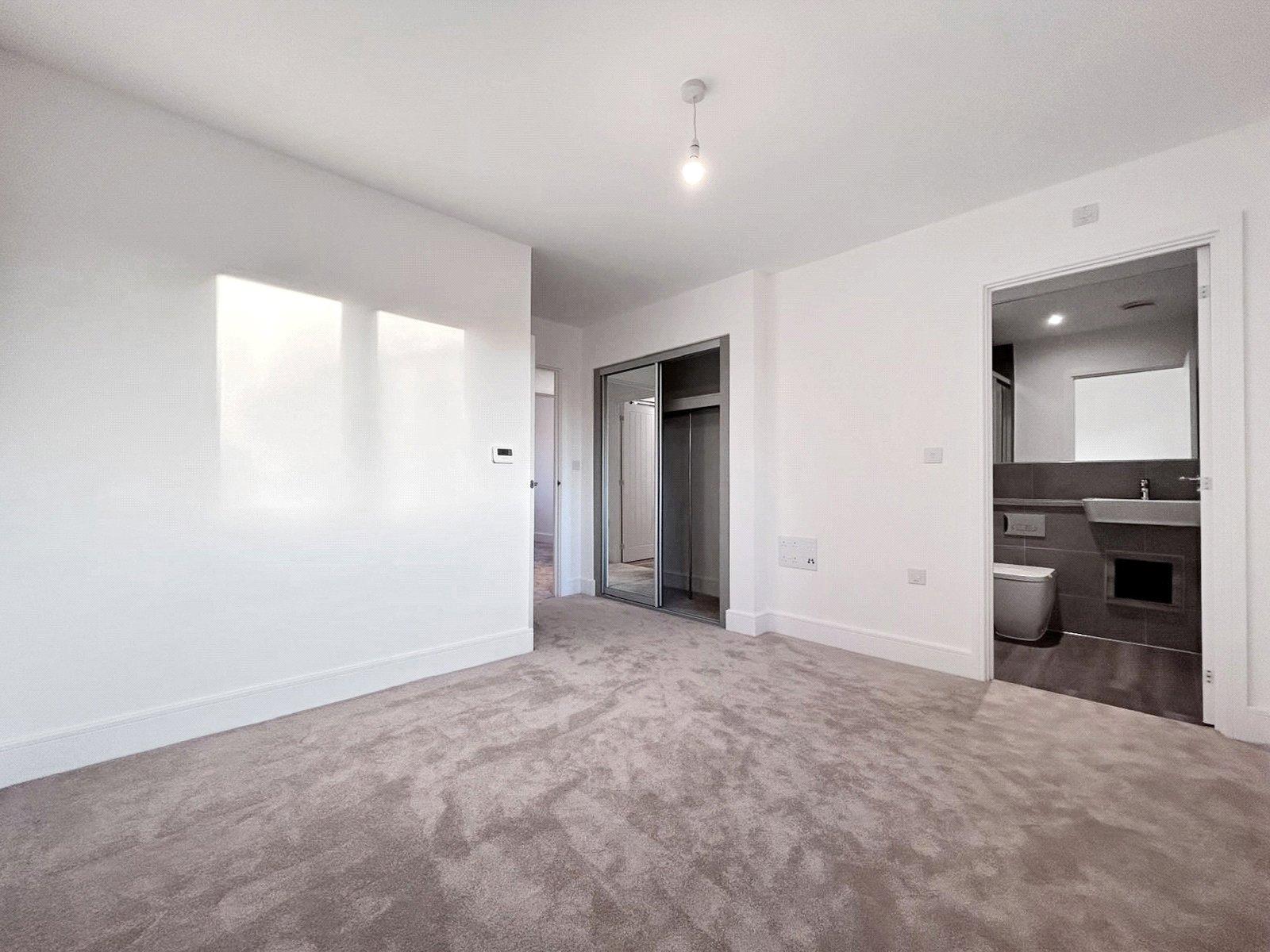 3 bedroom house to rent in Langley | Robinson Michael & Jackson