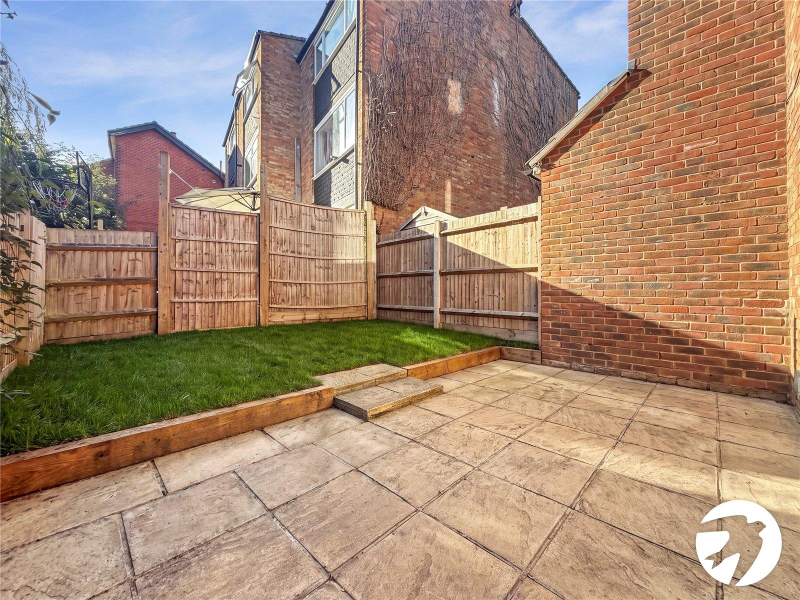 4 bedroom house to rent in Maidstone | Robinson Michael & Jackson
