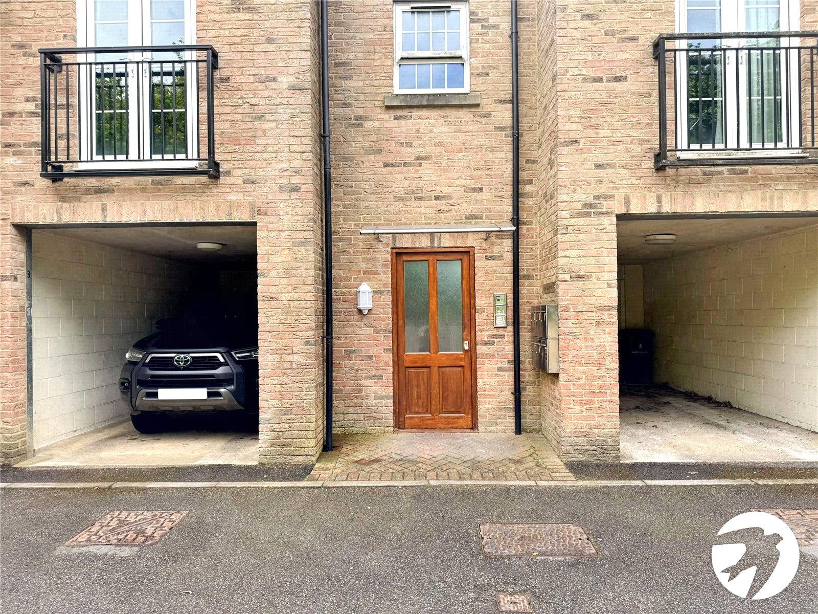 2 bedroom property to rent in Bearsted | Robinson Michael & Jackson