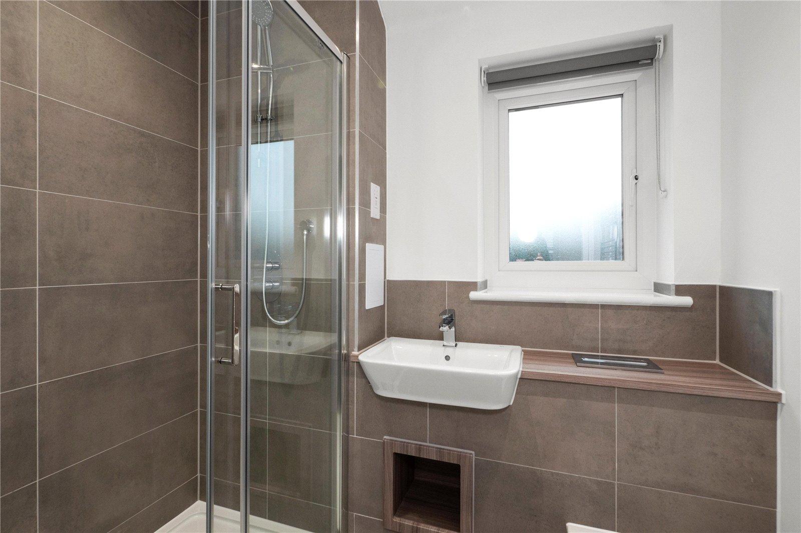 4 bedroom house to rent in Langley | Robinson Michael & Jackson