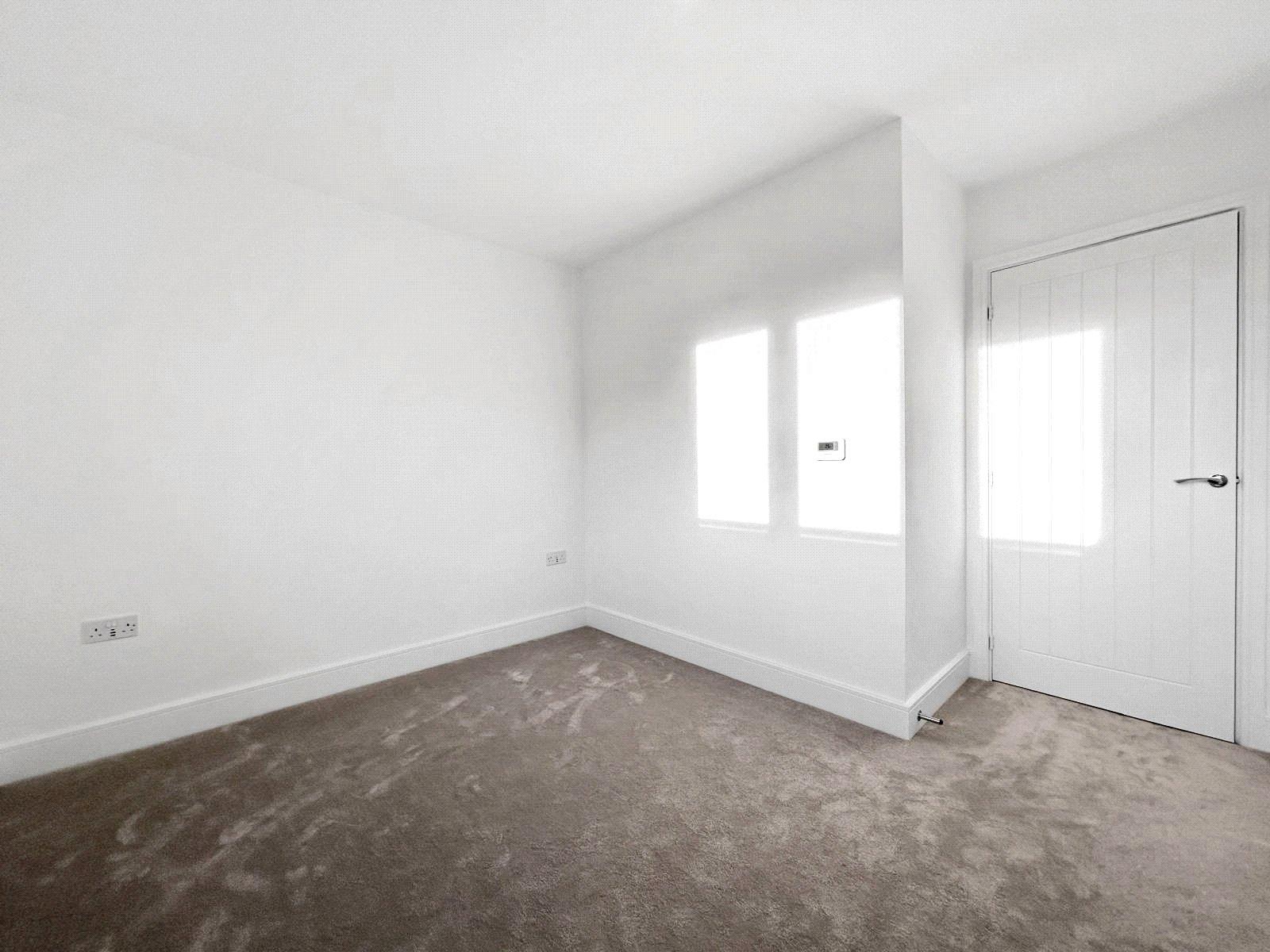 2 bedroom house to rent in Langley | Robinson Michael & Jackson