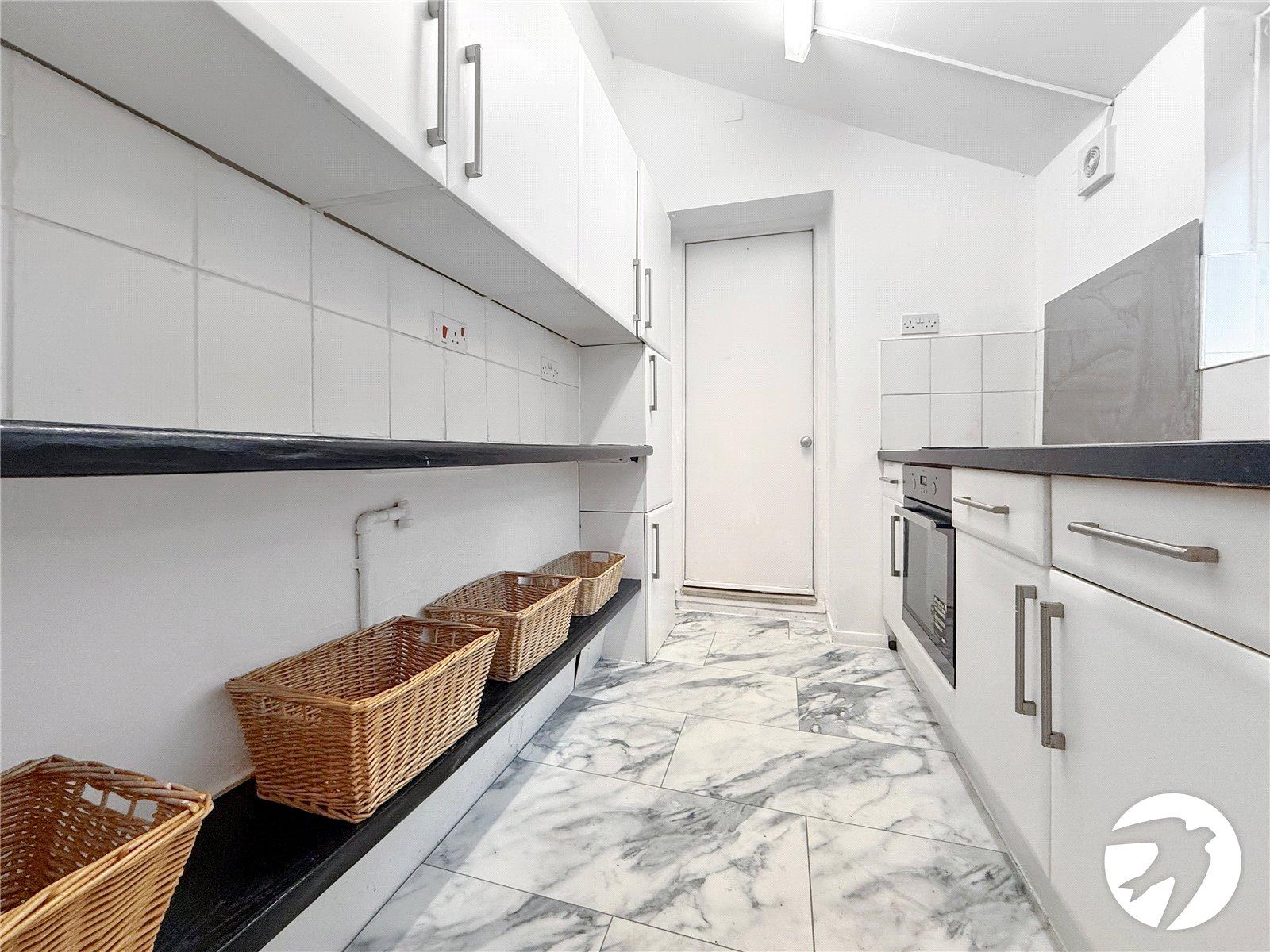 2 bedroom house to rent in Maidstone | Robinson Michael & Jackson