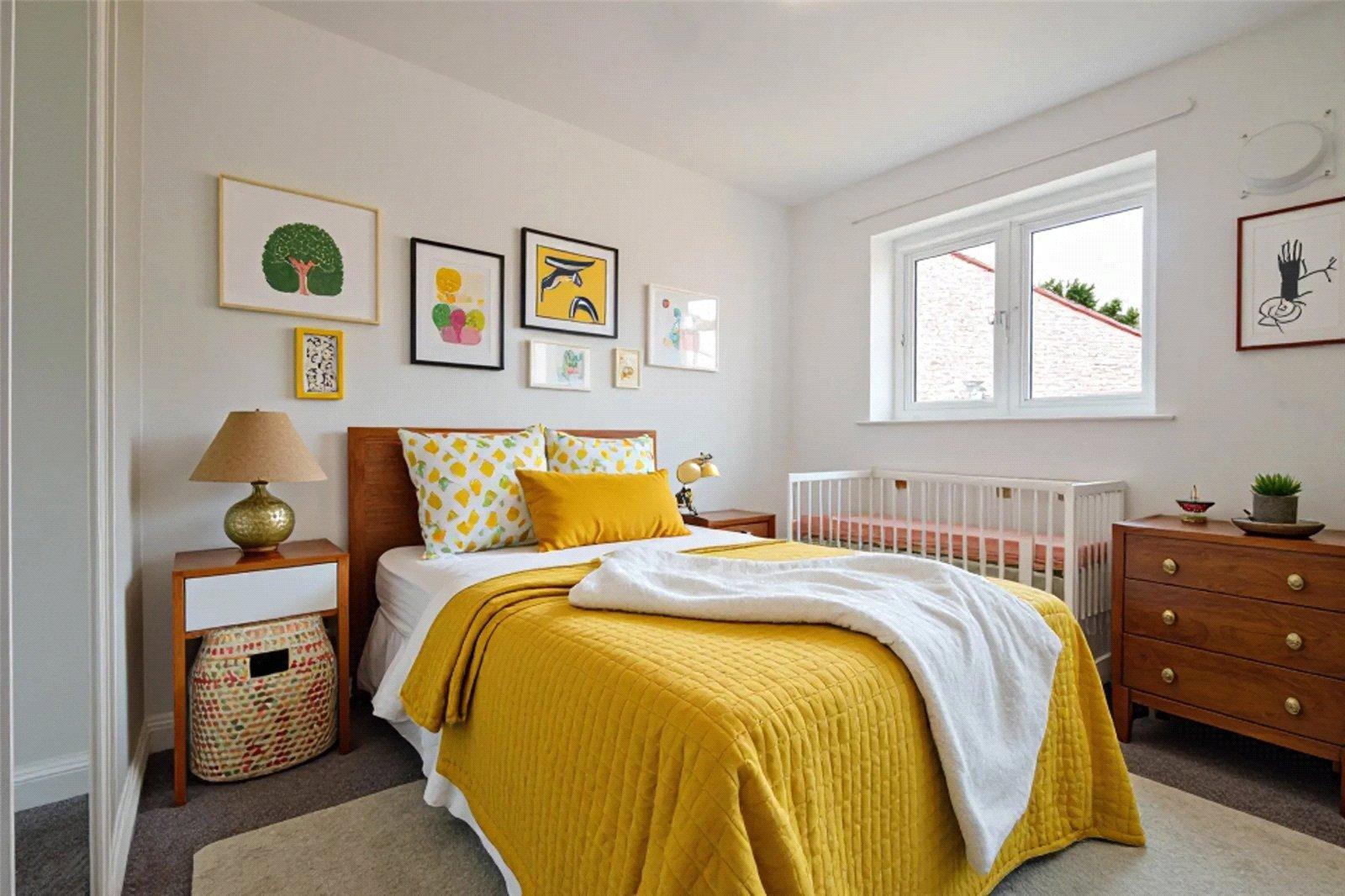2 bedroom property to rent in Langley | Robinson Michael & Jackson