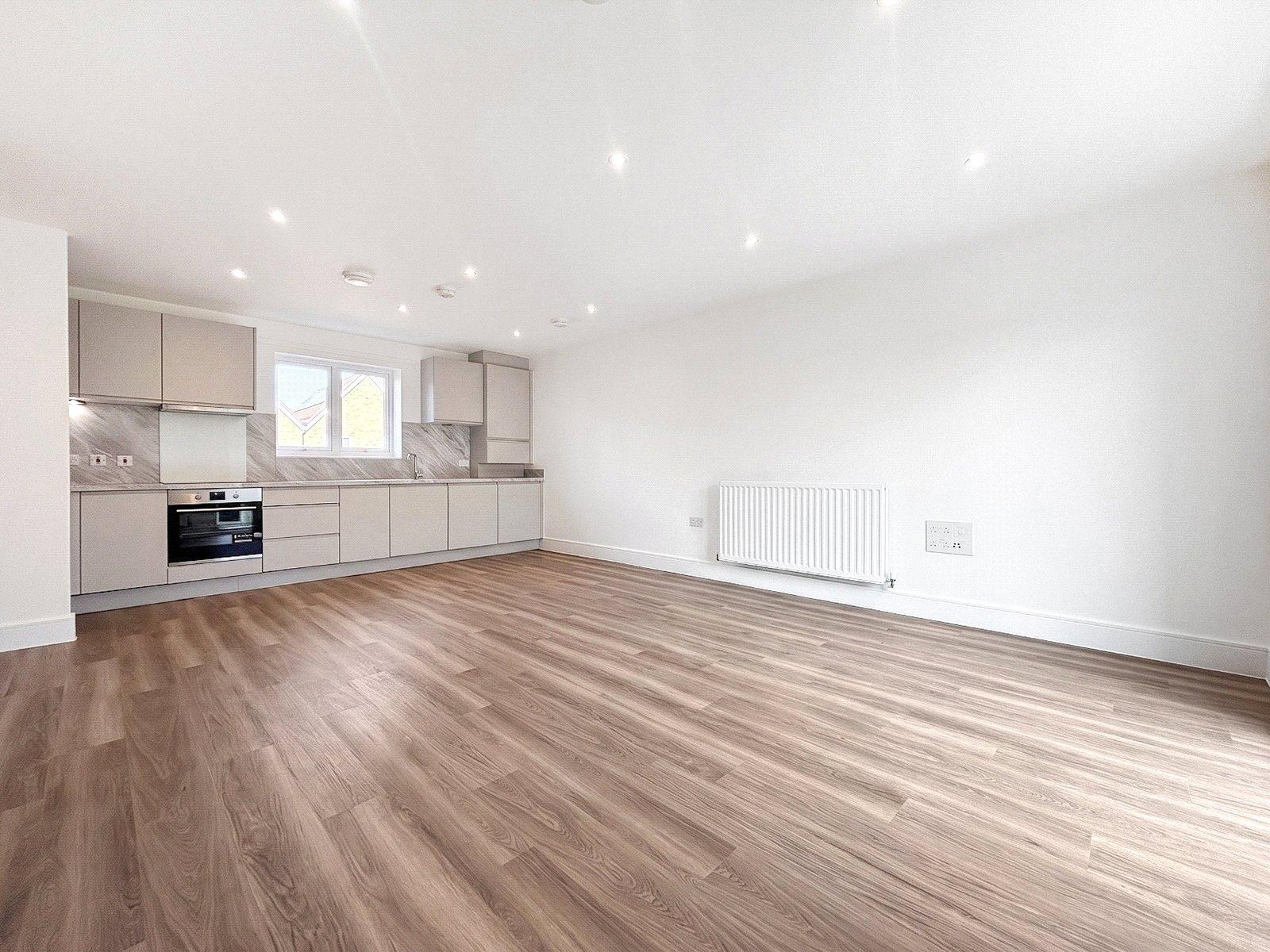 2 bedroom property to rent in Langley | Robinson Michael & Jackson