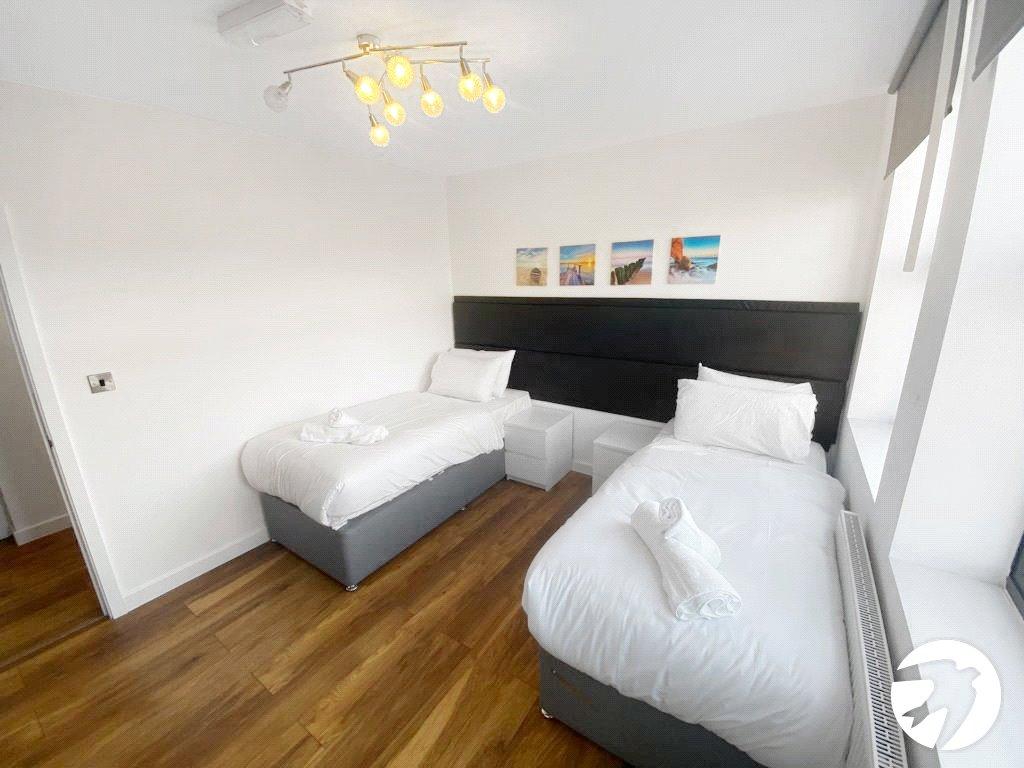 2 bedroom property to rent in Maidstone | Robinson Michael & Jackson