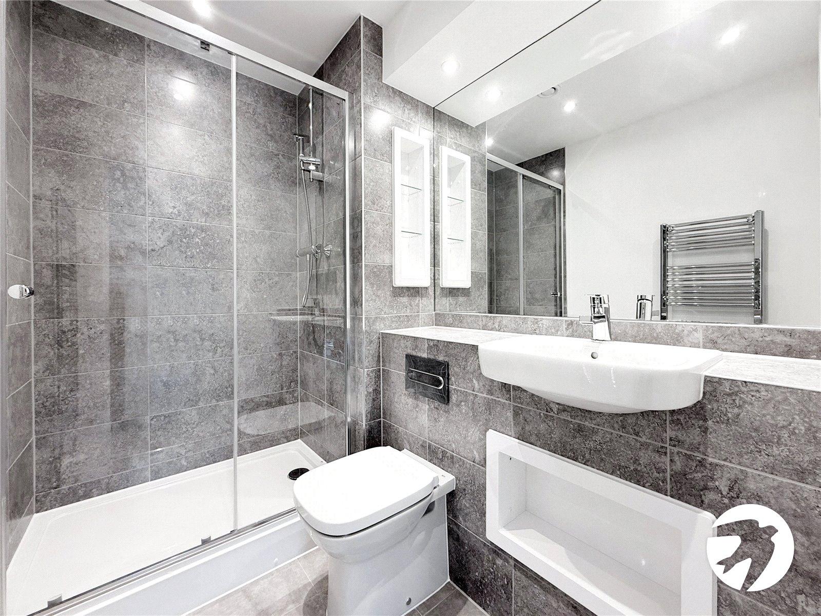 2 bedroom property to rent in Kings Hill | Robinson Michael & Jackson