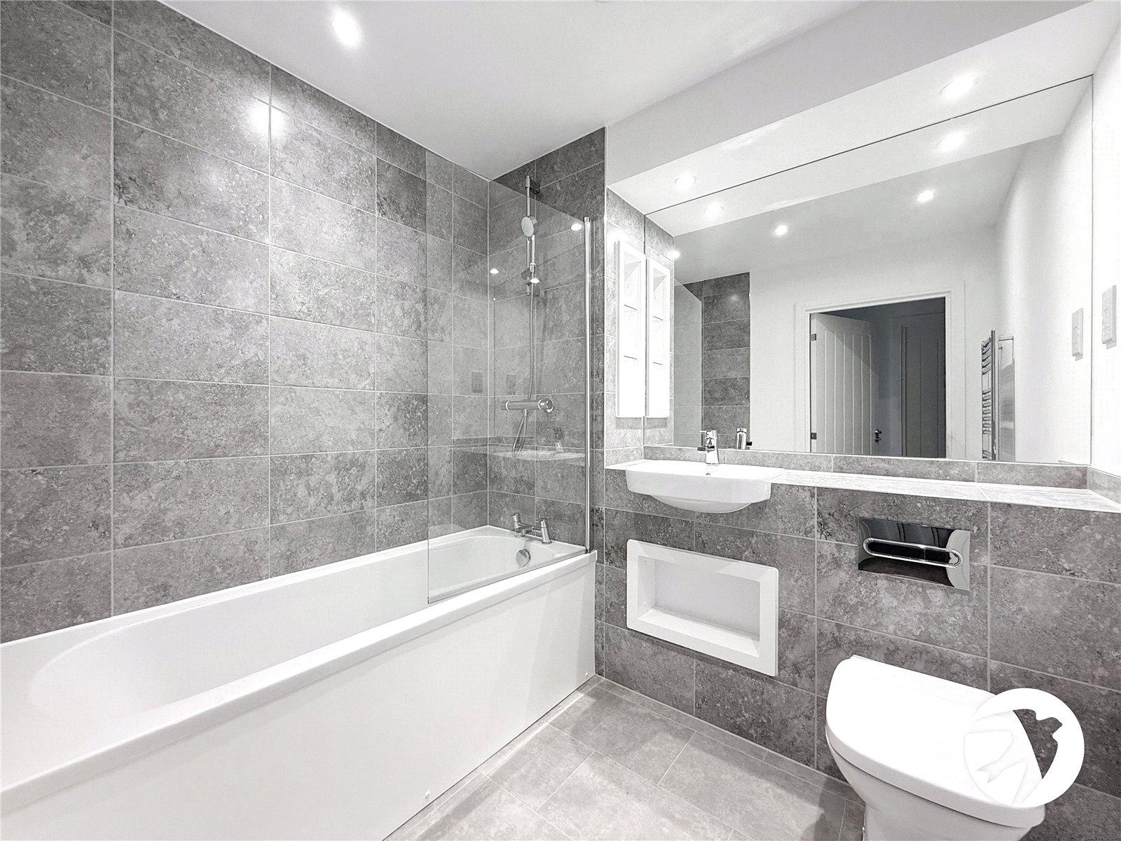 2 bedroom property to rent in Kings Hill | Robinson Michael & Jackson