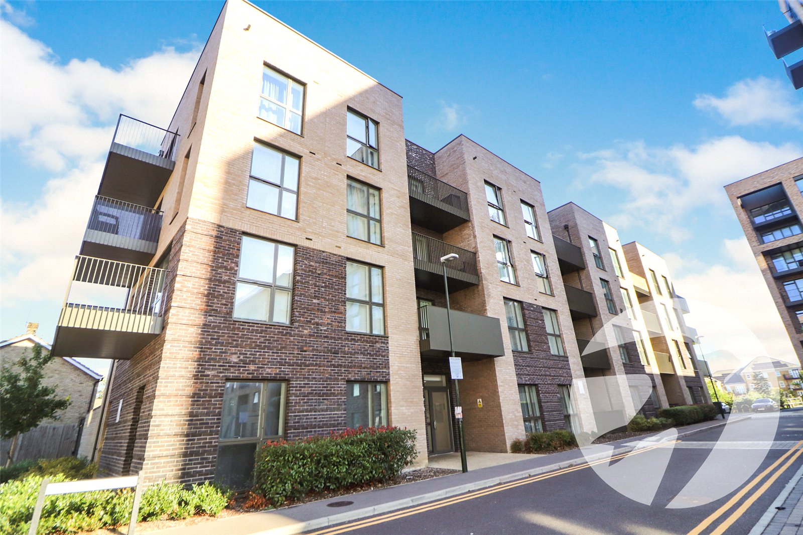 2 bedroom property for sale in  | Robinson Jackson