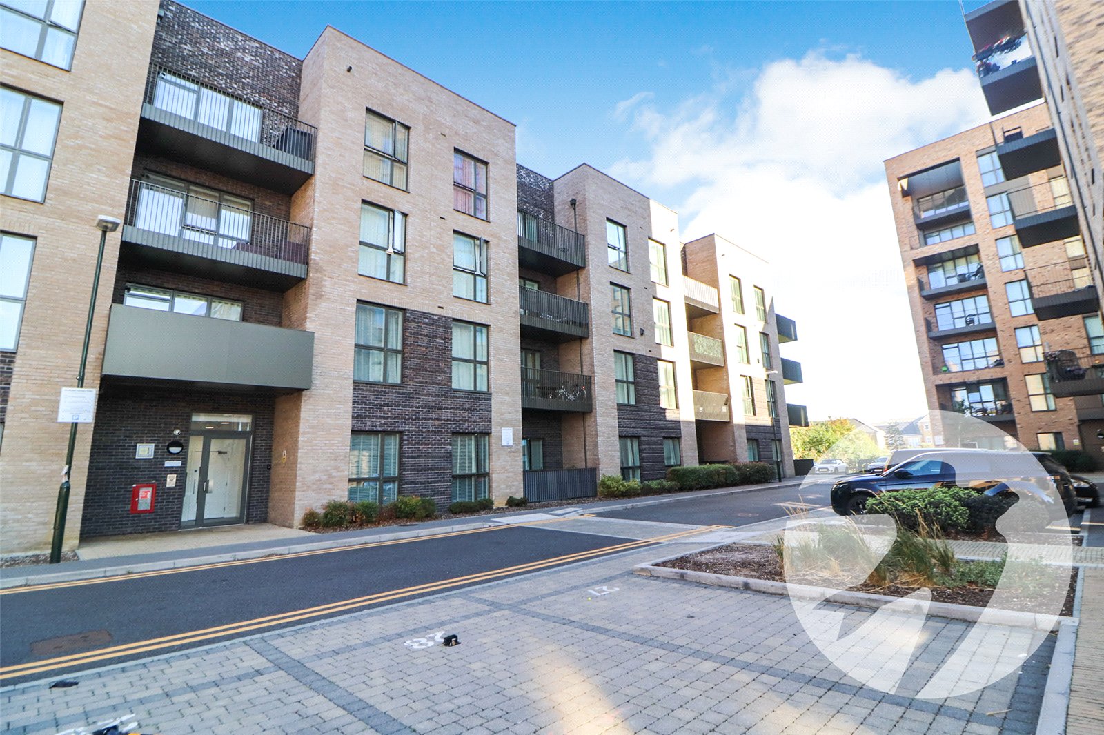 2 bedroom property for sale in  | Robinson Jackson