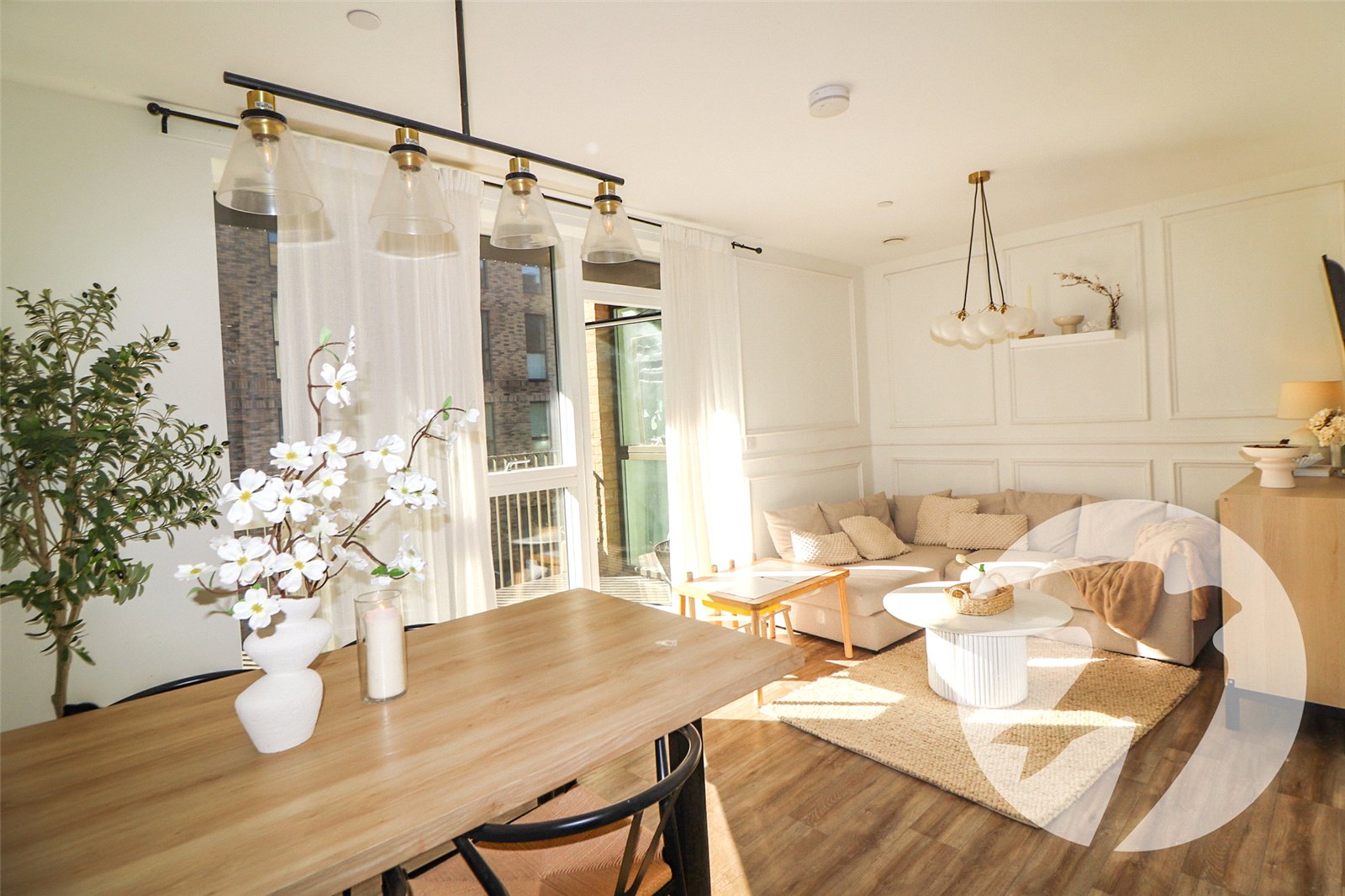 2 bedroom property for sale in  | Robinson Jackson