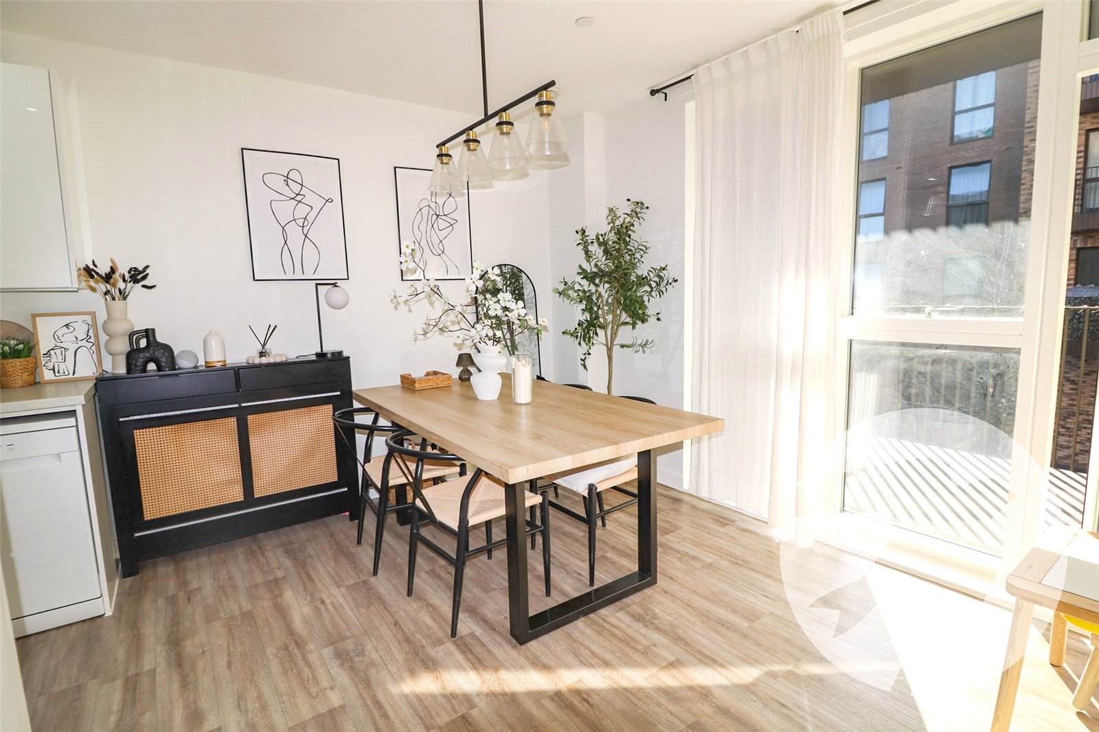 2 bedroom property for sale in  | Robinson Jackson