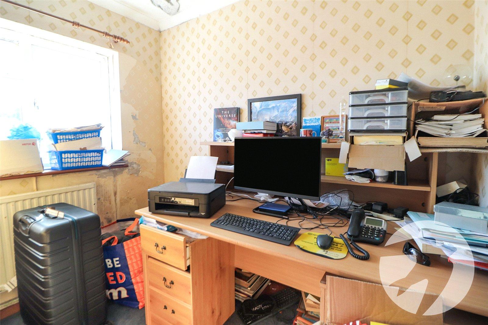 3 bedroom house for sale in Erith | Robinson Jackson