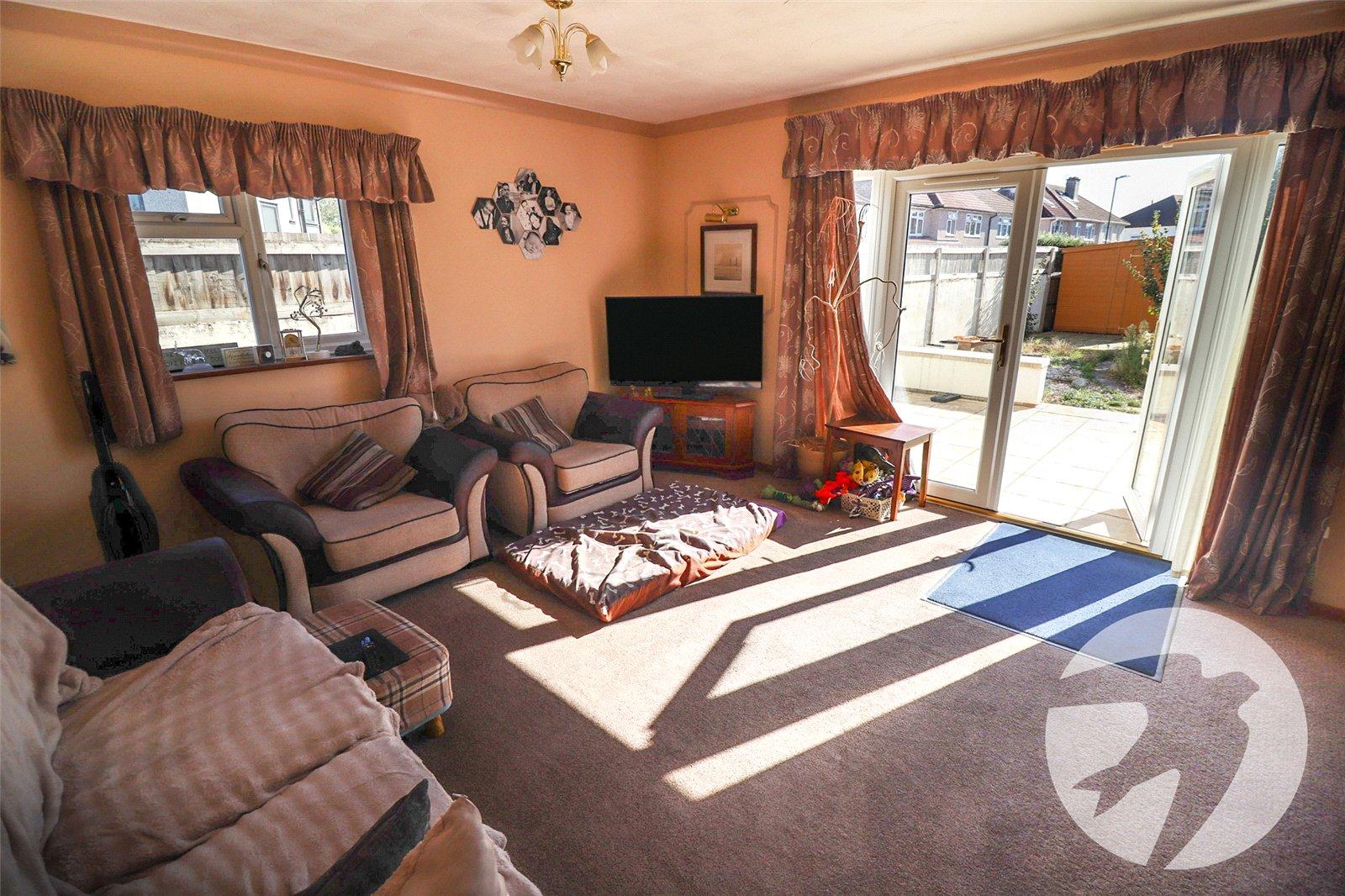 3 bedroom house for sale in Erith | Robinson Jackson
