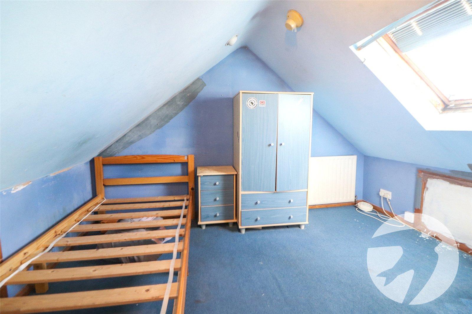 3 bedroom house for sale in Erith | Robinson Jackson