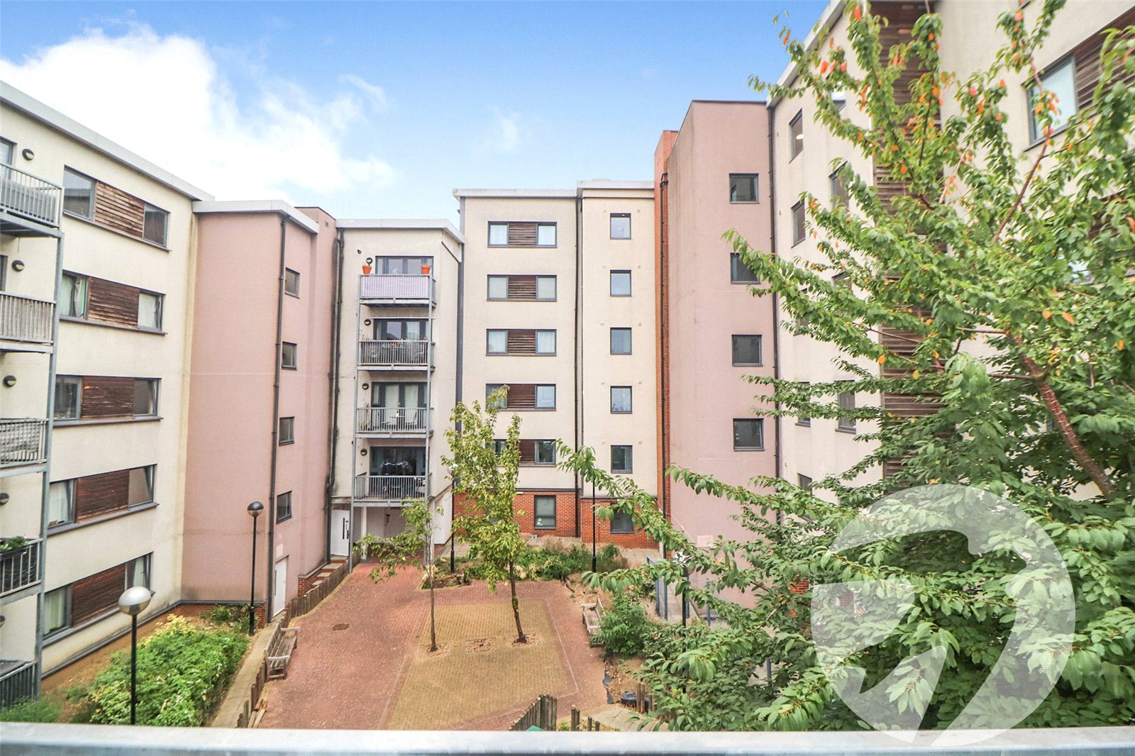 2 bedroom property for sale in  | Robinson Jackson