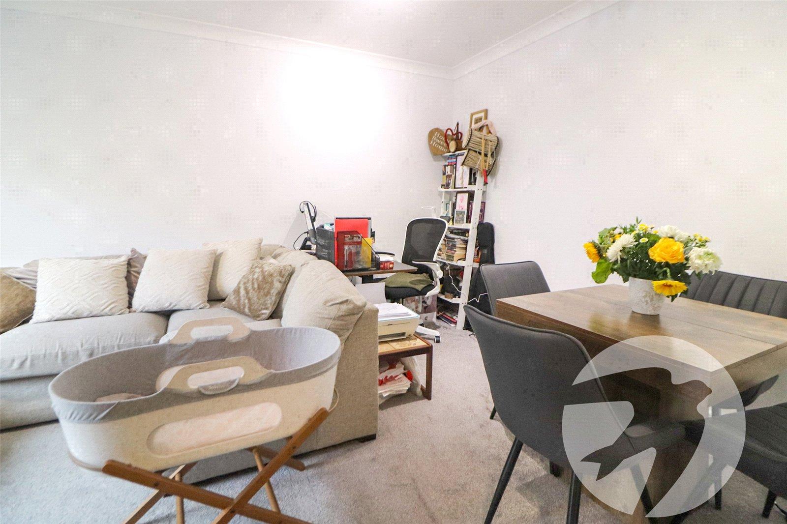 2 bedroom property for sale in Erith | Robinson Jackson