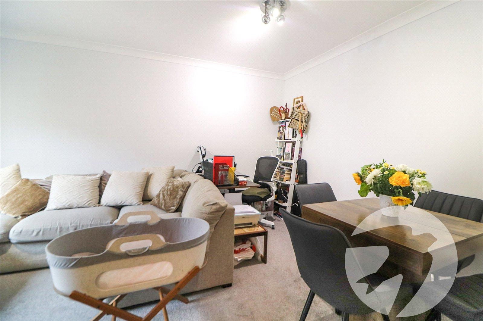 2 bedroom property for sale in Erith | Robinson Jackson