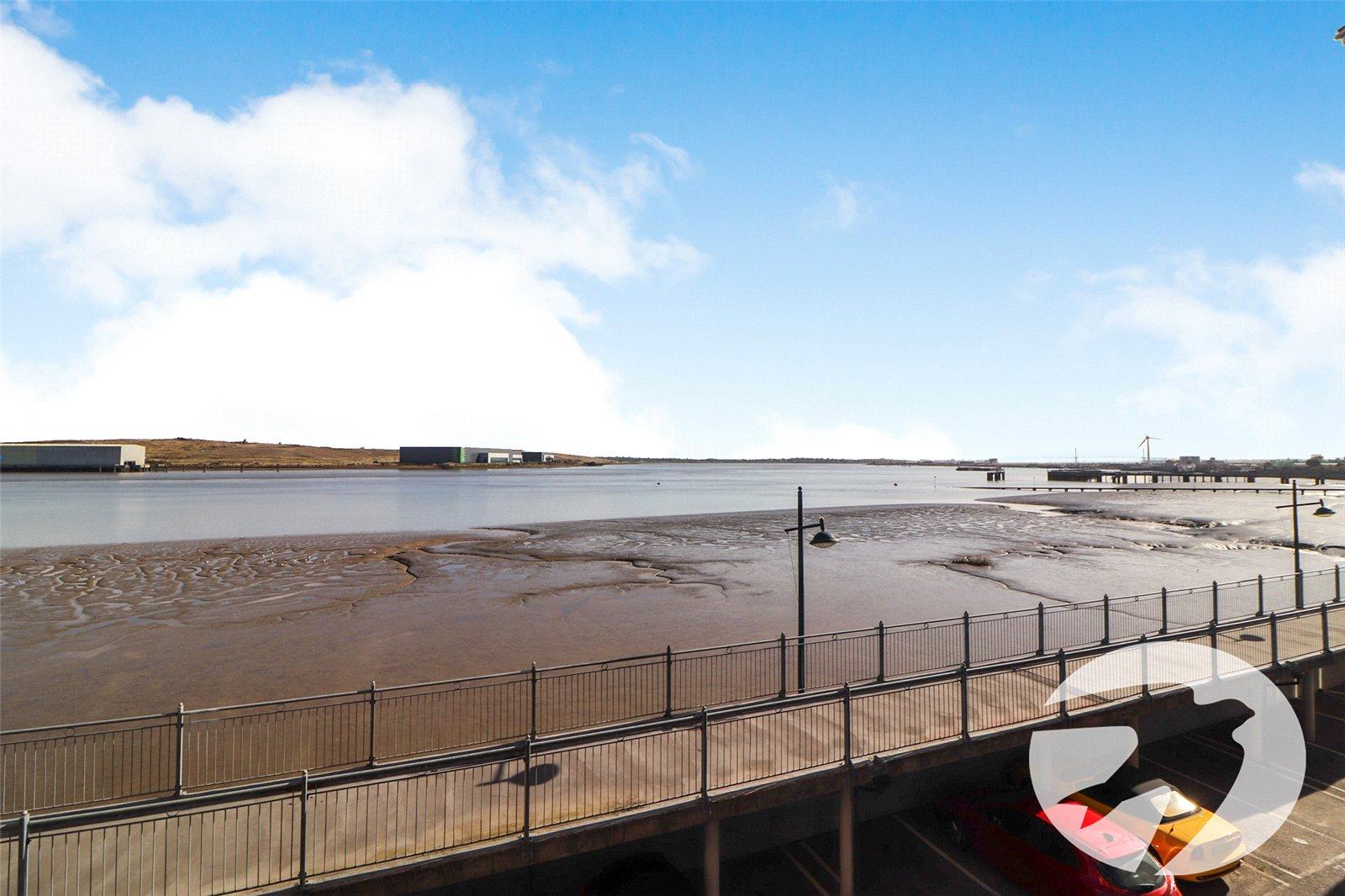 2 bedroom property for sale in Chichester Wharf | Robinson Jackson
