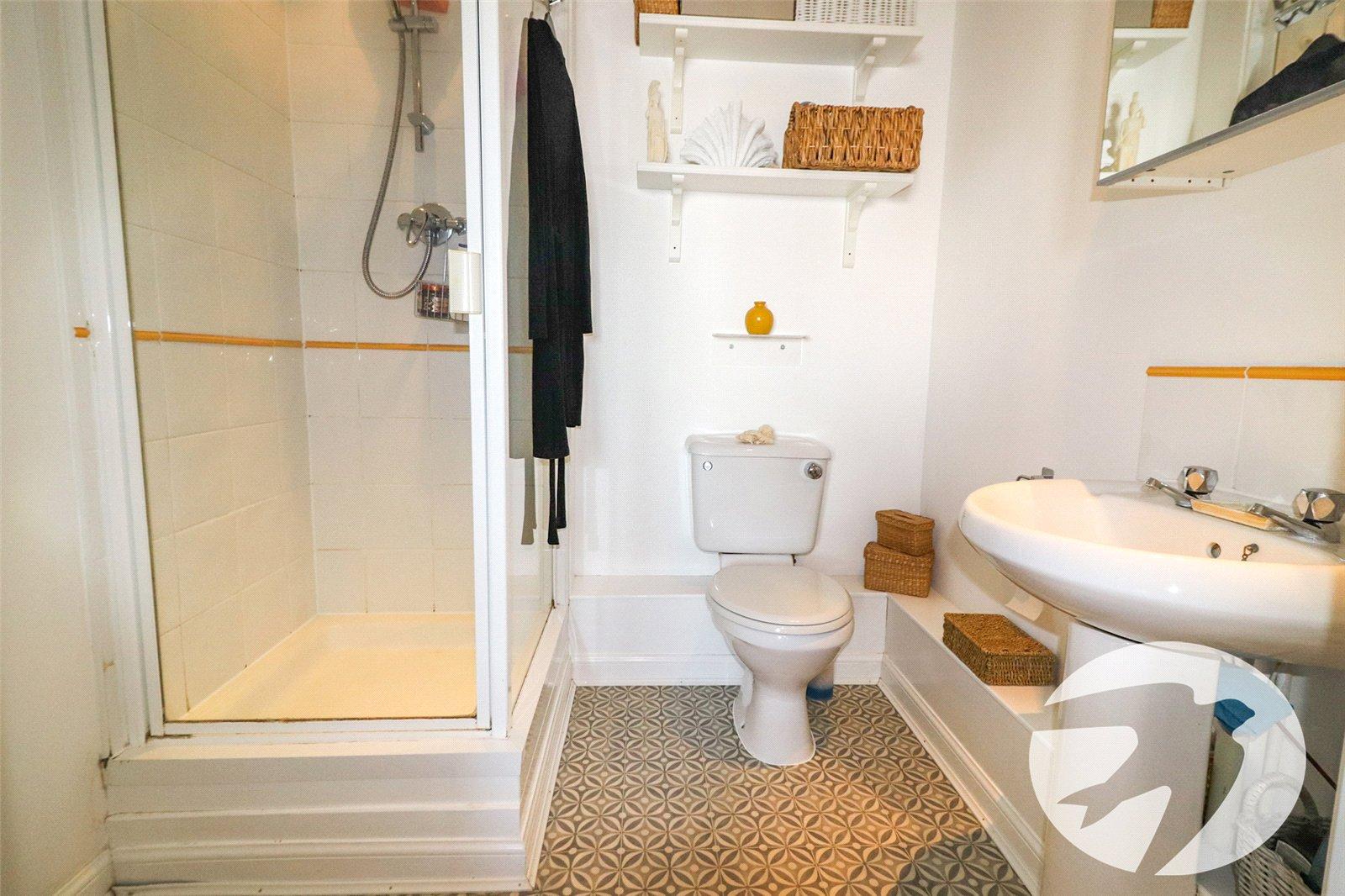 2 bedroom property for sale in Chichester Wharf | Robinson Jackson