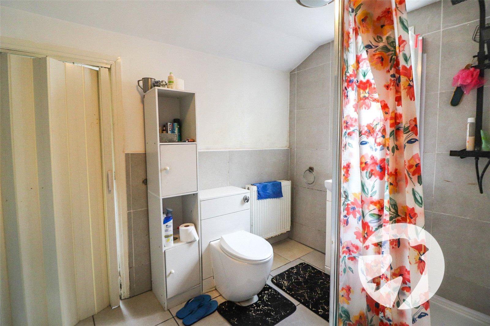 3 bedroom house for sale in Erith | Robinson Jackson