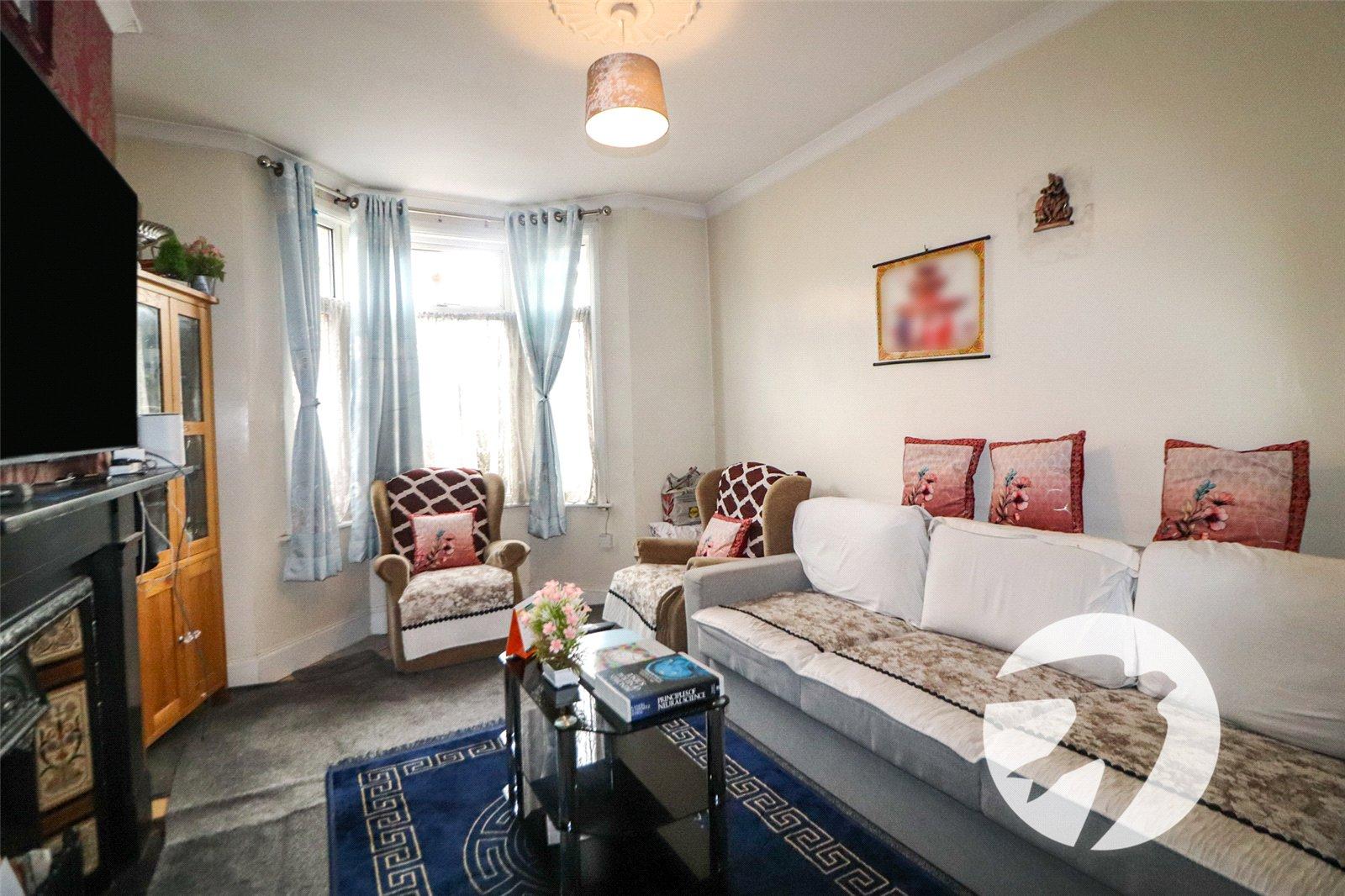 3 bedroom house for sale in Erith | Robinson Jackson
