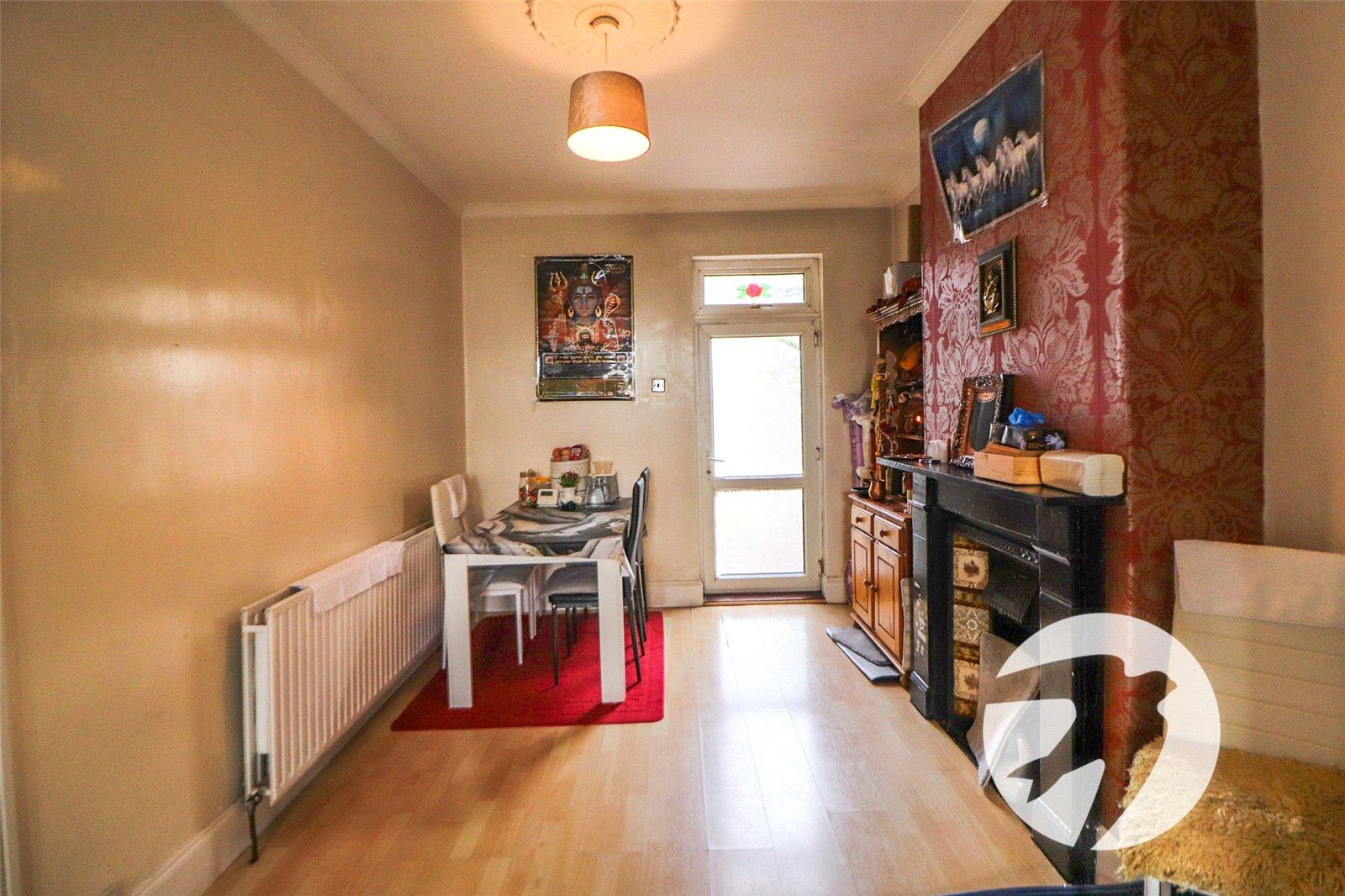 3 bedroom house for sale in Erith | Robinson Jackson