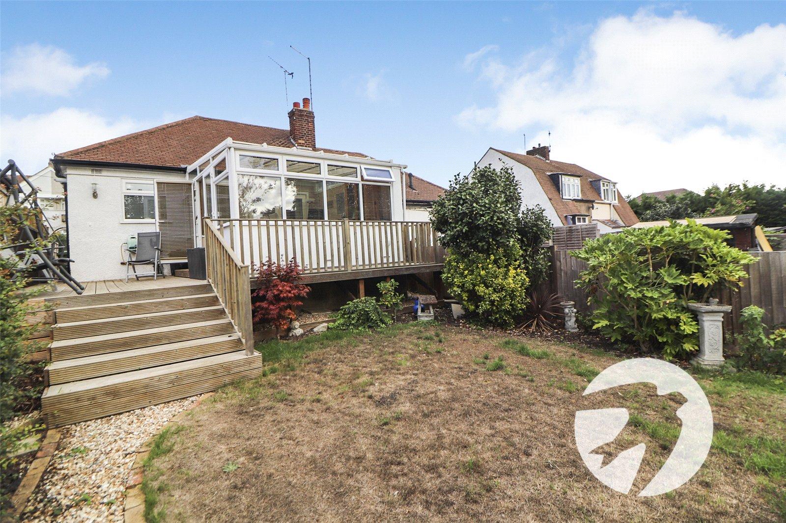 2 bedroom bungalow for sale in Bexleyheath | Robinson Jackson