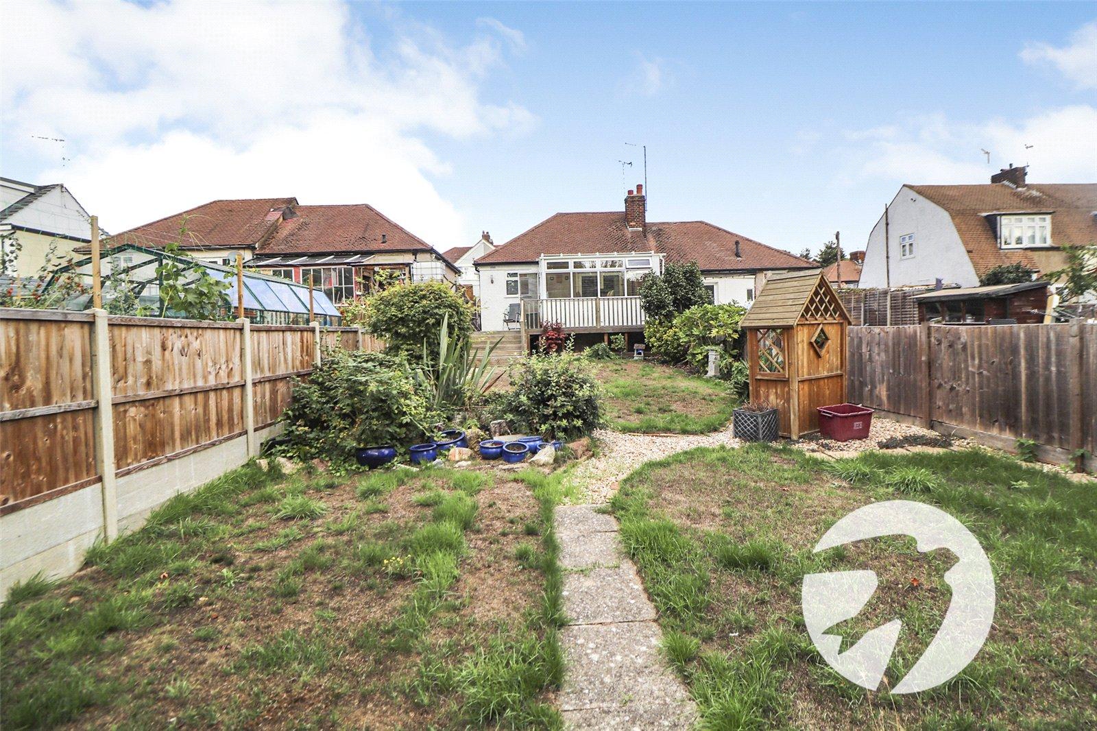 2 bedroom bungalow for sale in Bexleyheath | Robinson Jackson
