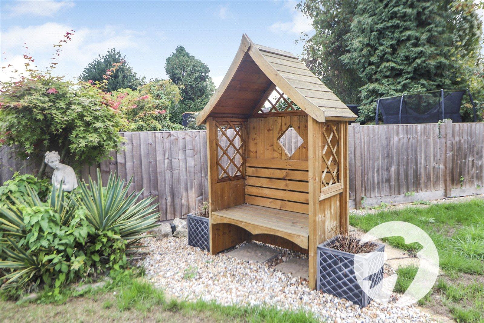 2 bedroom bungalow for sale in Bexleyheath | Robinson Jackson