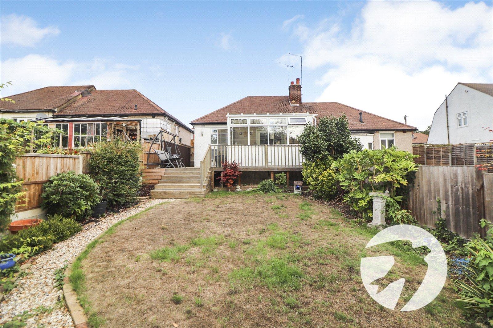 2 bedroom bungalow for sale in Bexleyheath | Robinson Jackson