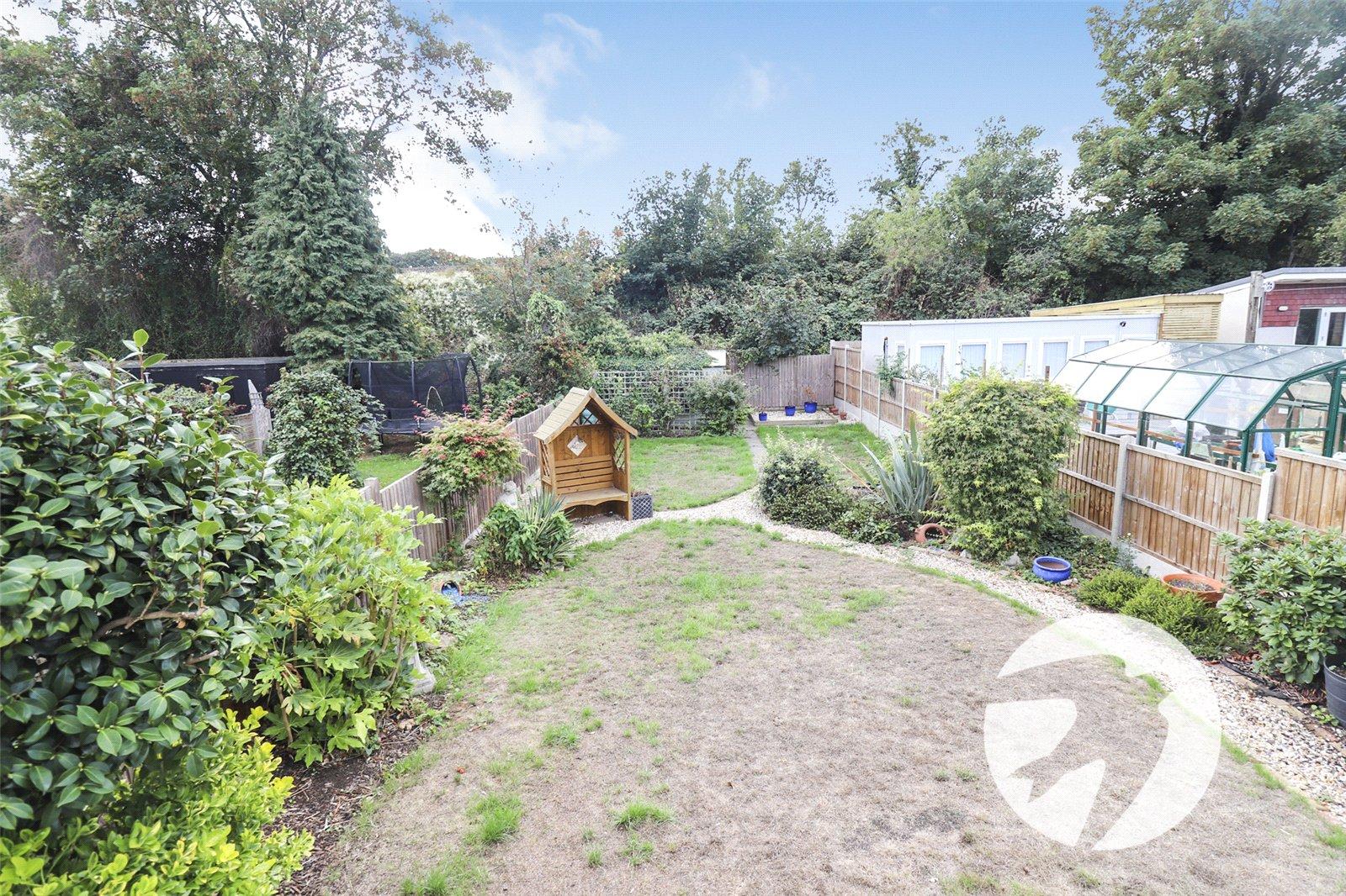 2 bedroom bungalow for sale in Bexleyheath | Robinson Jackson