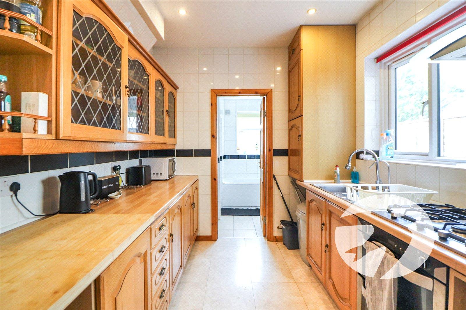 3 bedroom house for sale in Erith | Robinson Jackson