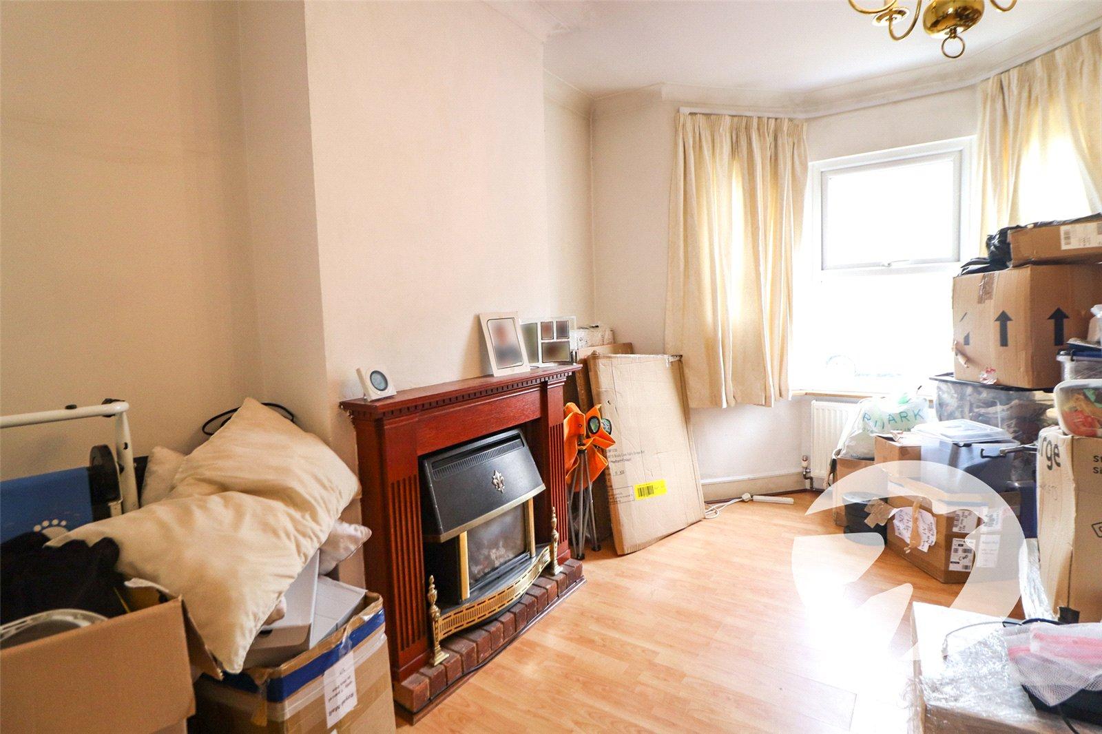 3 bedroom house for sale in Erith | Robinson Jackson