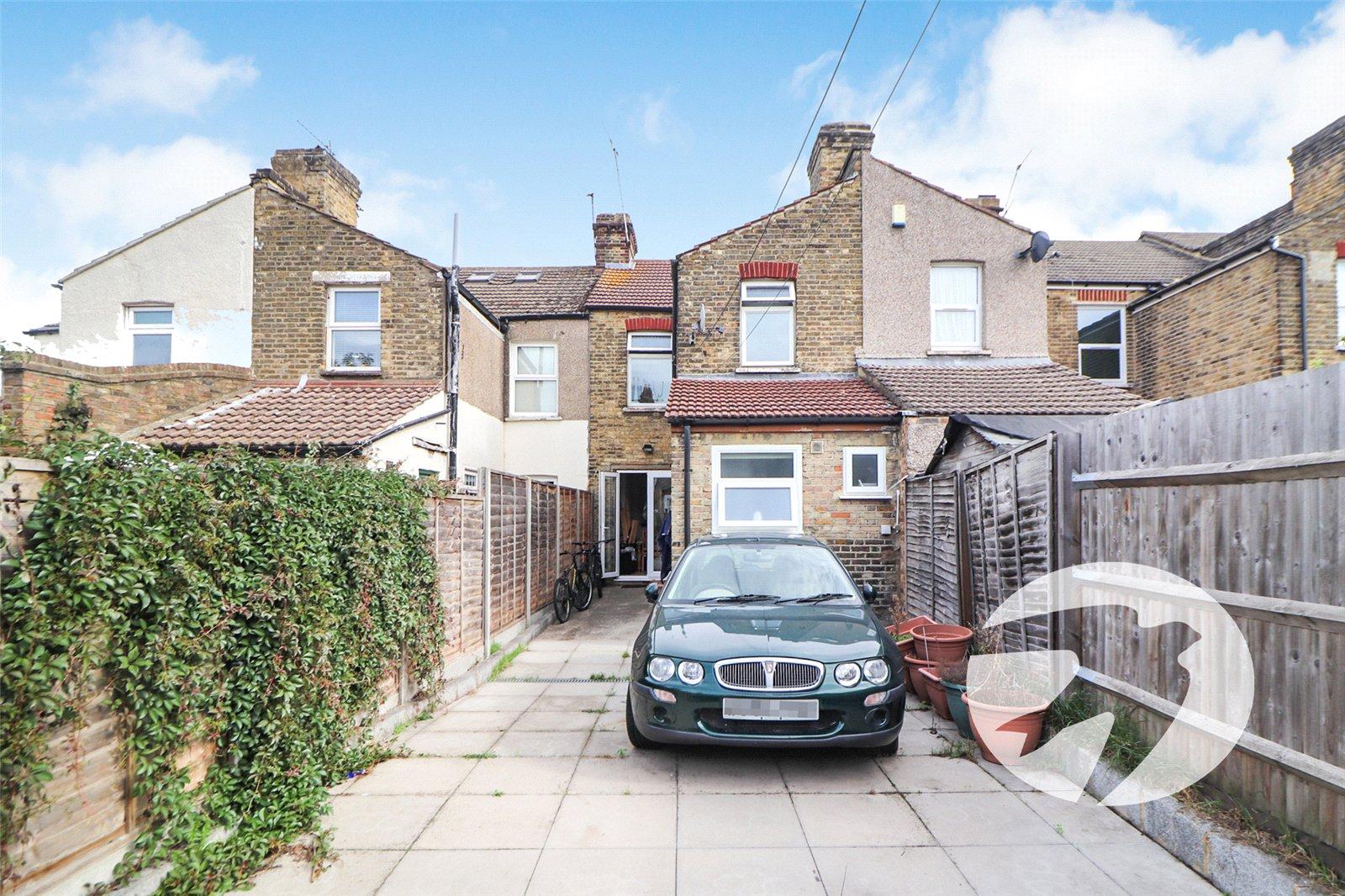 3 bedroom house for sale in Erith | Robinson Jackson